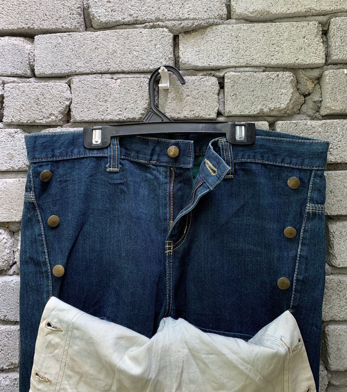 Japanese Brand Japanese brand denim pants Size US 34 / EU 50 - 13 Thumbnail