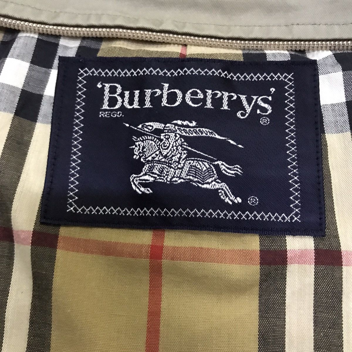 Burberry Vintage Burberrys trench coat nova checked Size US L / EU 52-54 / 3 - 9 Thumbnail