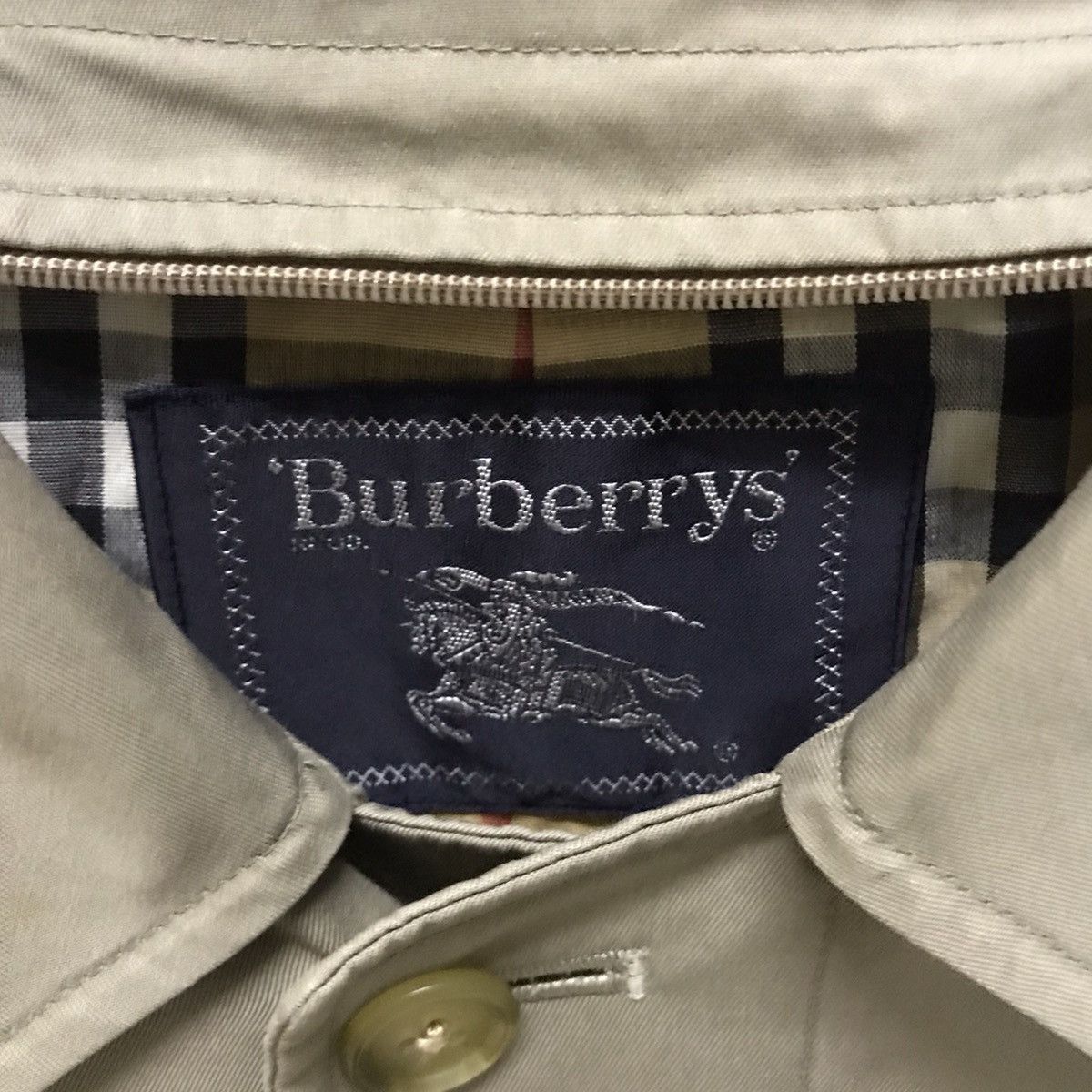 Burberry Vintage Burberrys trench coat nova checked Size US L / EU 52-54 / 3 - 11 Thumbnail
