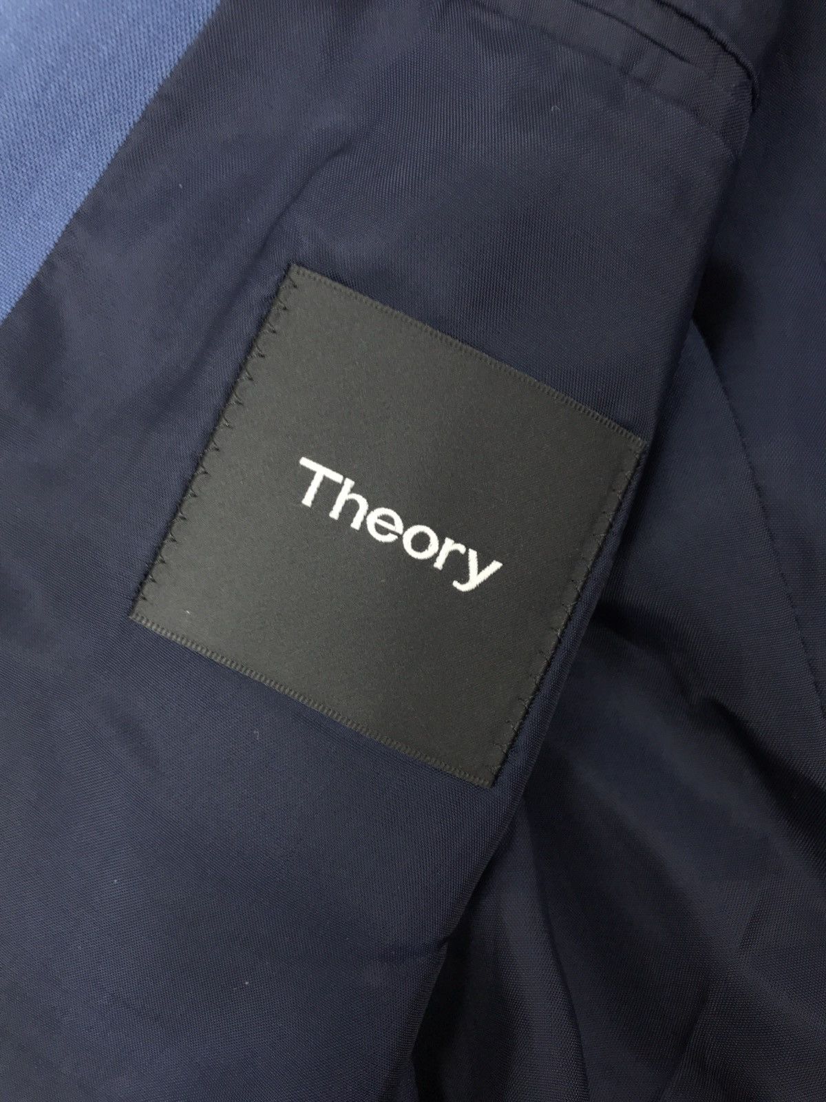 Theory Theory suit Size 38R - 5 Thumbnail