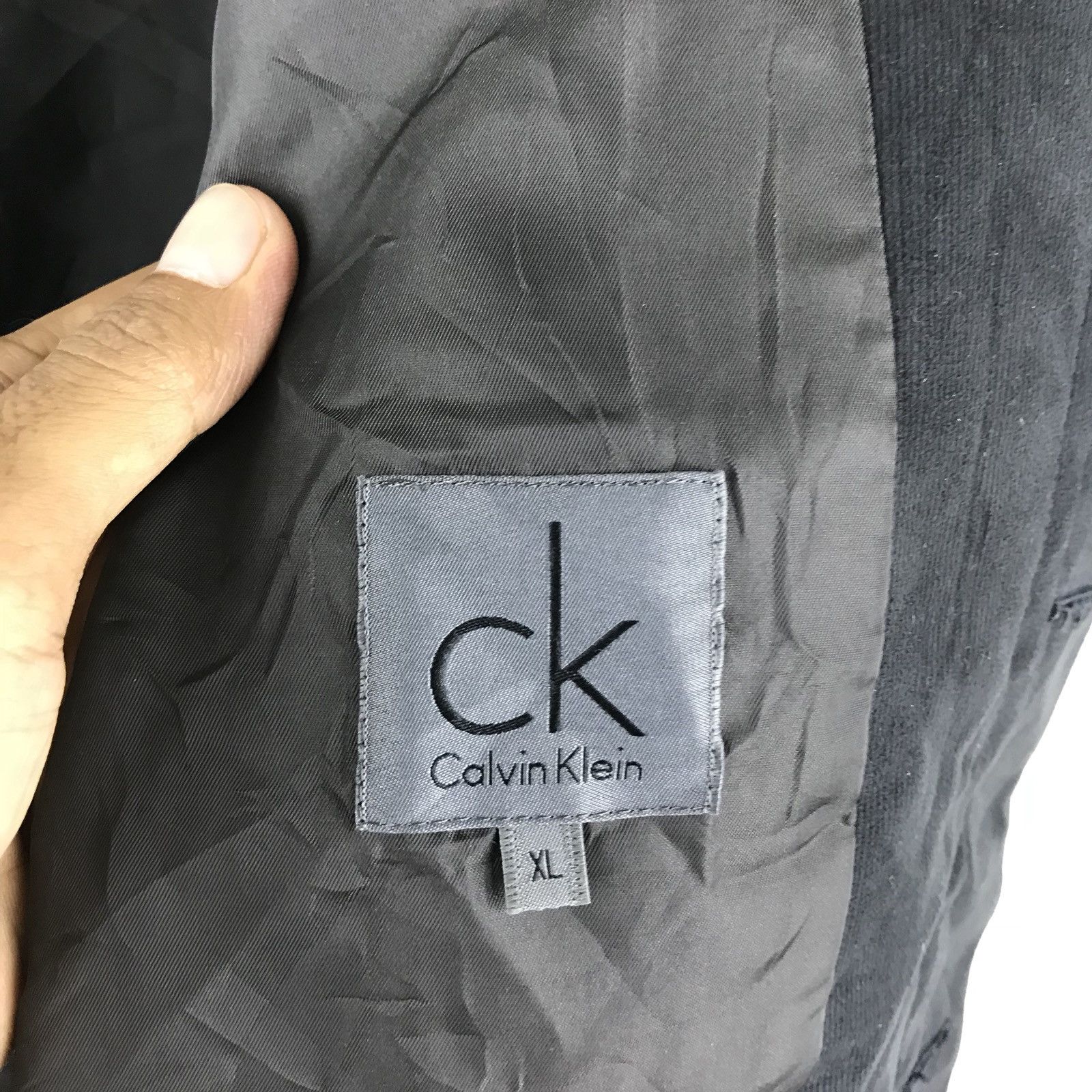 Calvin Klein 🔔 🔥 ❗️FINAL DROP ❗️🔥 Calvin Klein Velvet Jacket Size US M / EU 48-50 / 2 - 6 Thumbnail