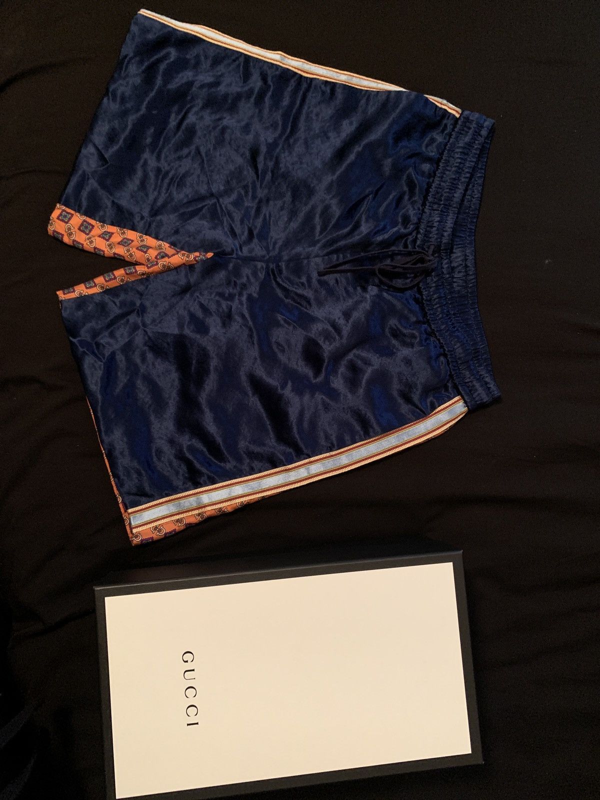 Gucci Gucci Silk Shorts Size US 30 / EU 46 - 1 Thumbnail