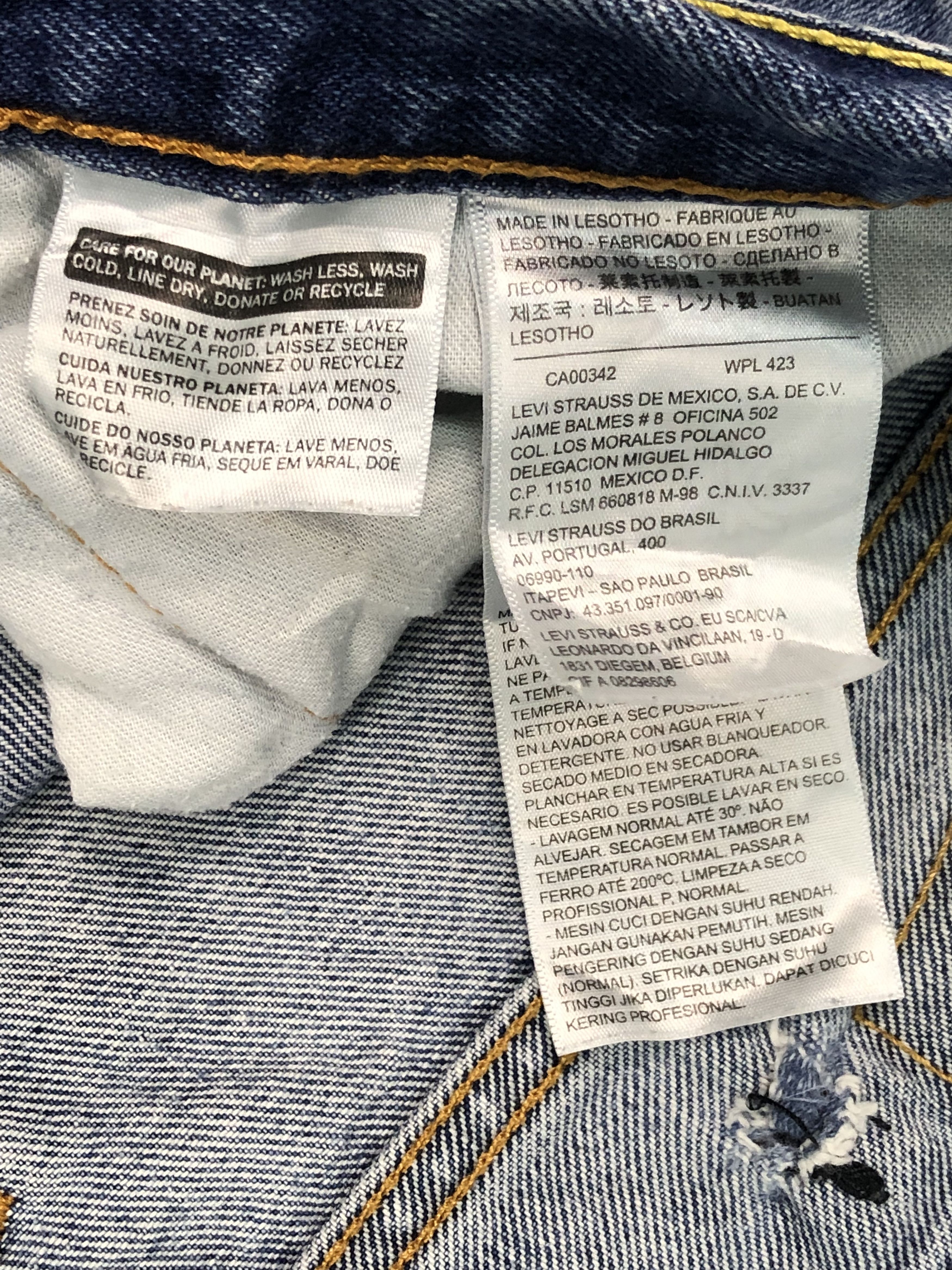 Levi's Vintage Levis 550 Jeans DP0402 Size US 39 - 6 Thumbnail