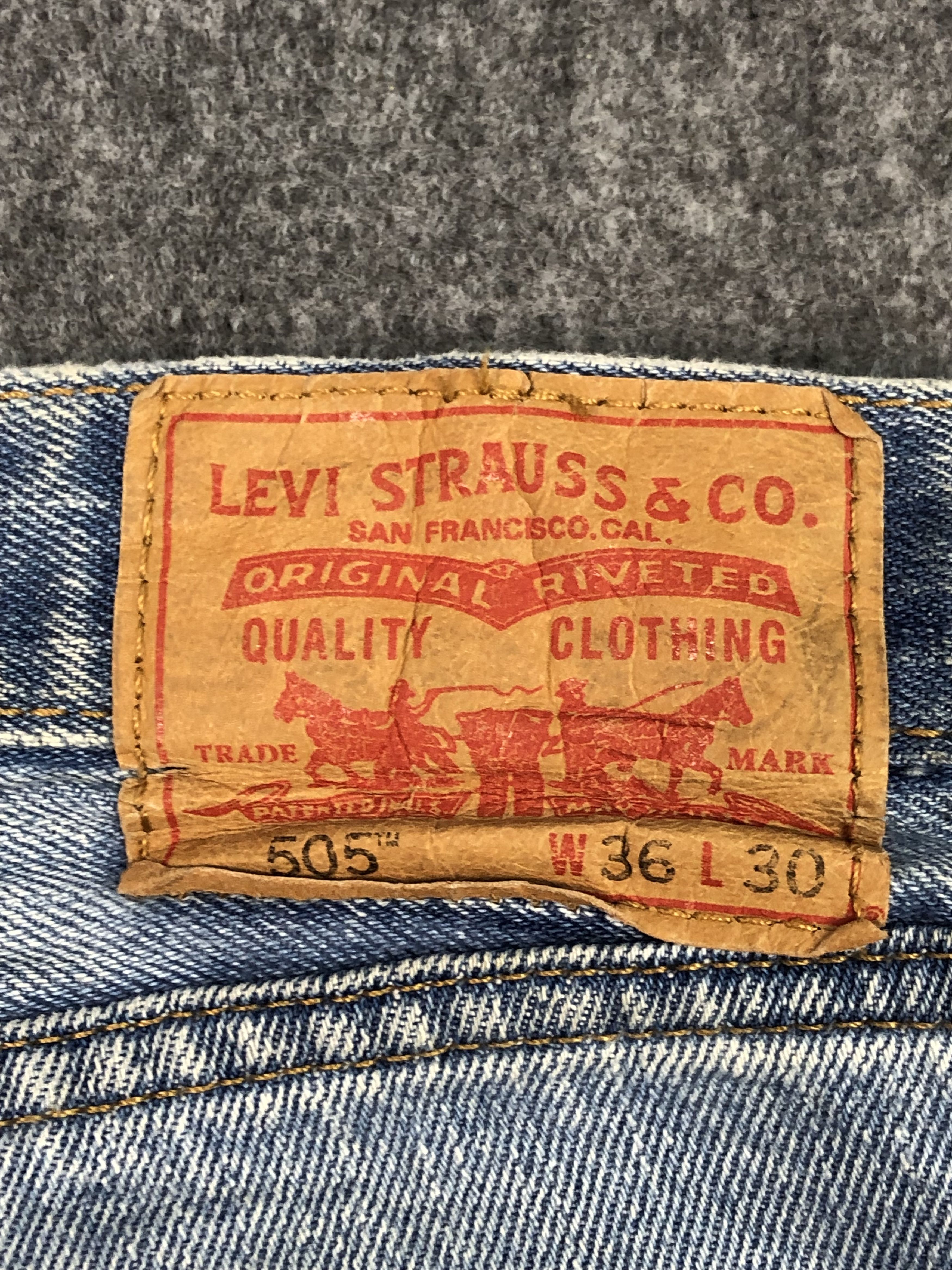 Levi's Vintage Levis 505 Jeans DP0405 Size US 39 - 5 Thumbnail