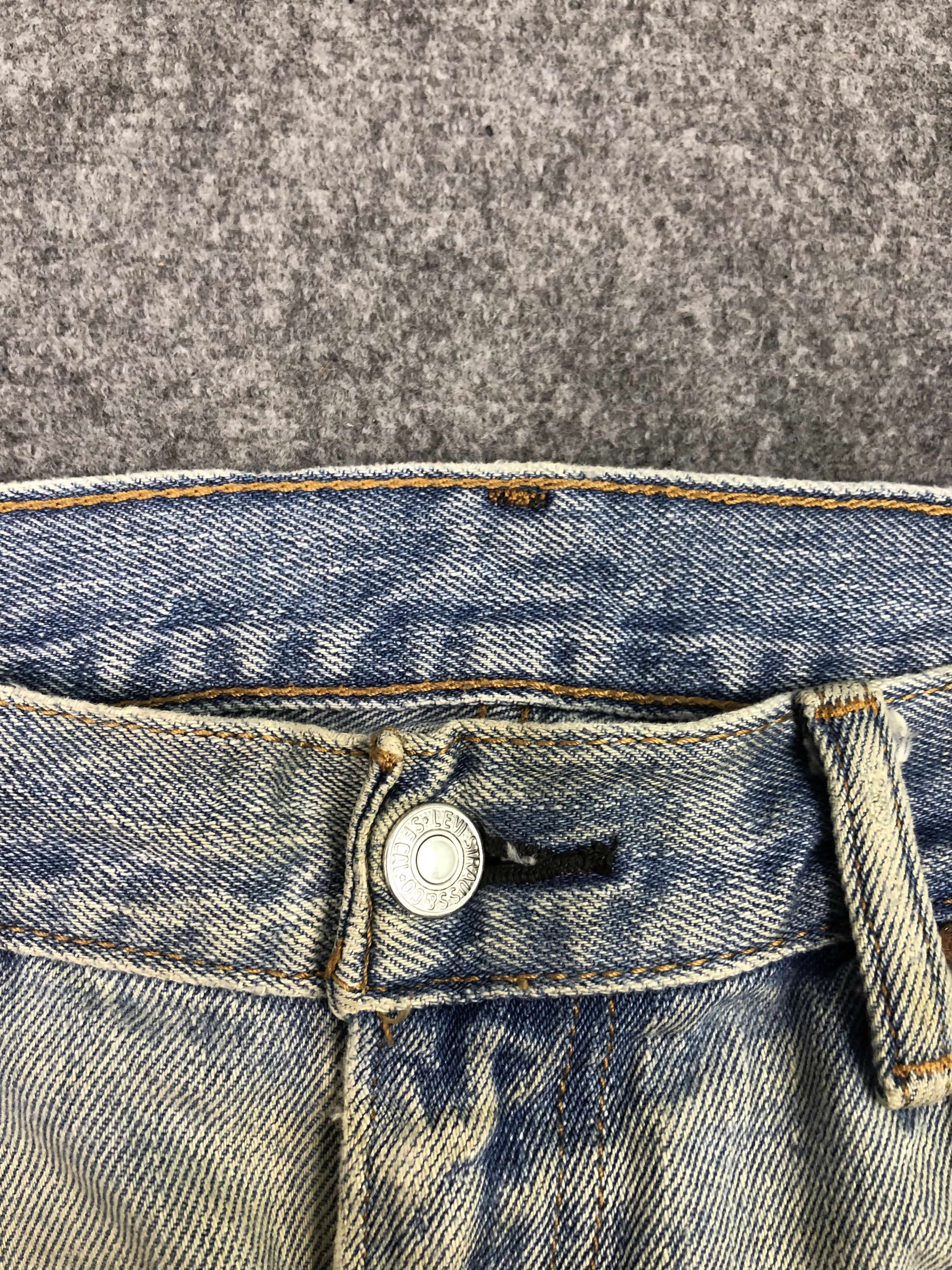Levi's Vintage Levis 505 Jeans DP0405 Size US 39 - 7 Thumbnail