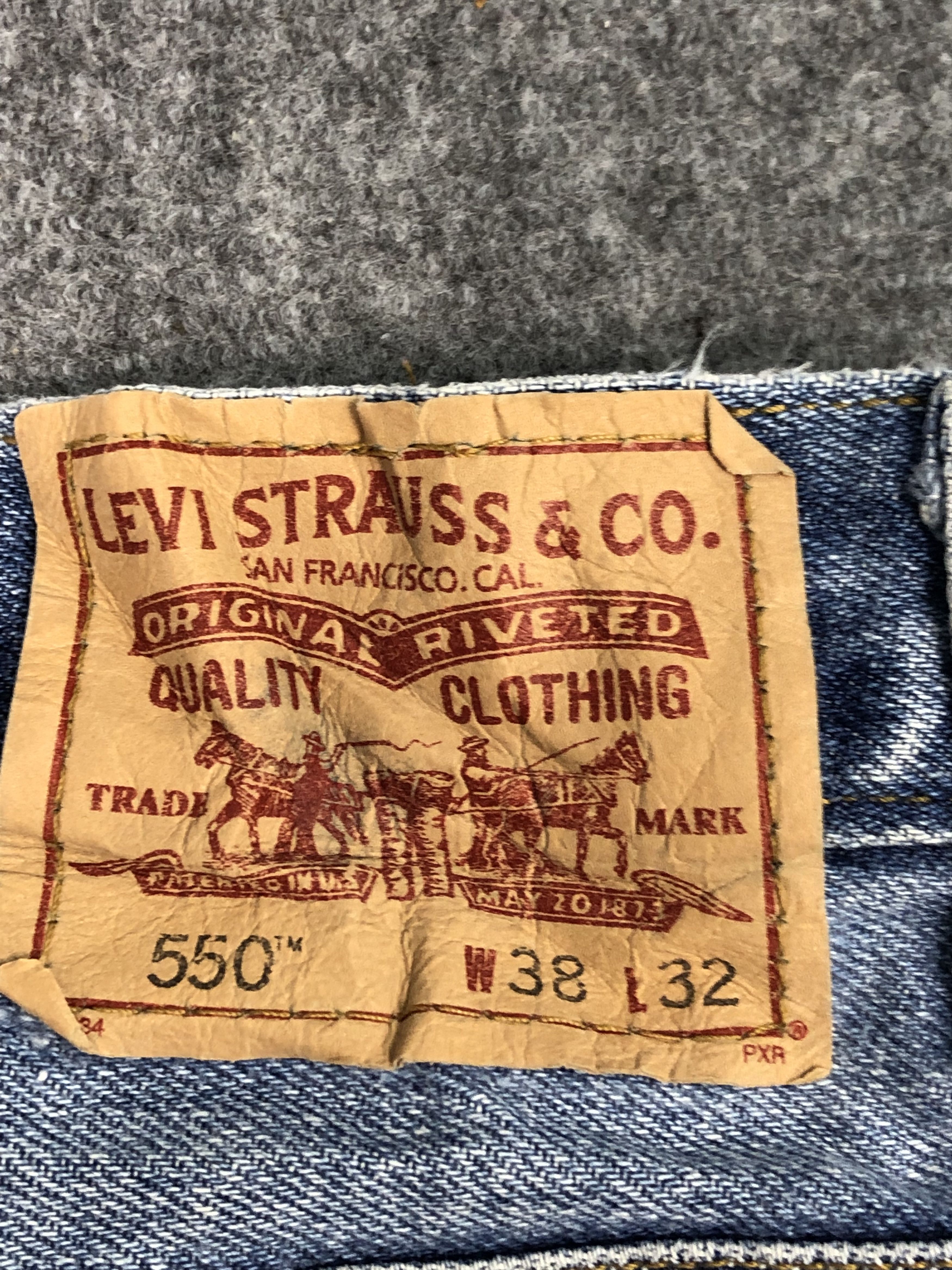 Levi's Vintage Levis 550 Jeans DP0414 Size US 38 / EU 54 - 5 Thumbnail