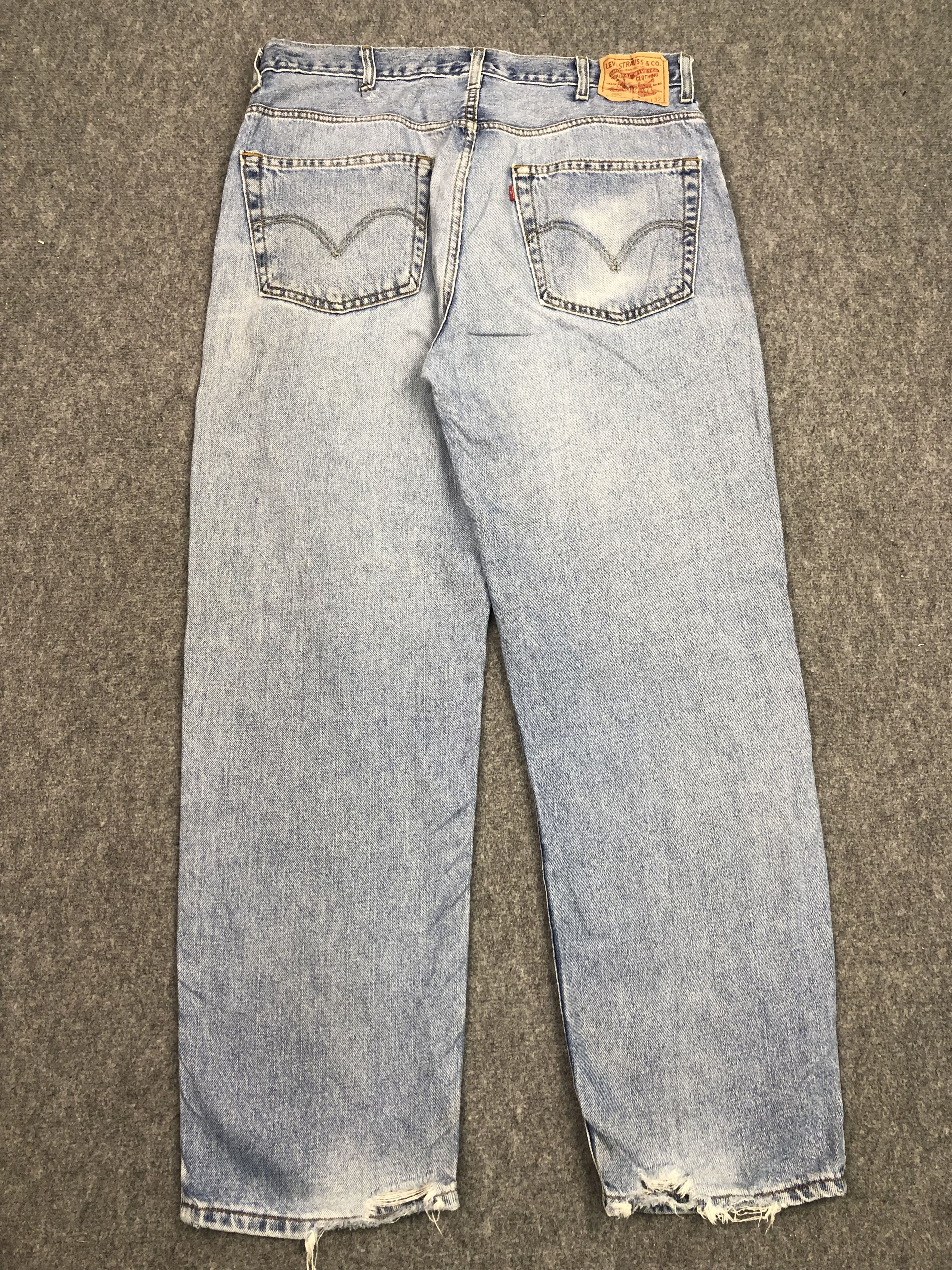 Levi's Vintage Levis 550 Jeans DP0414 Size US 38 / EU 54 - 2 Thumbnail