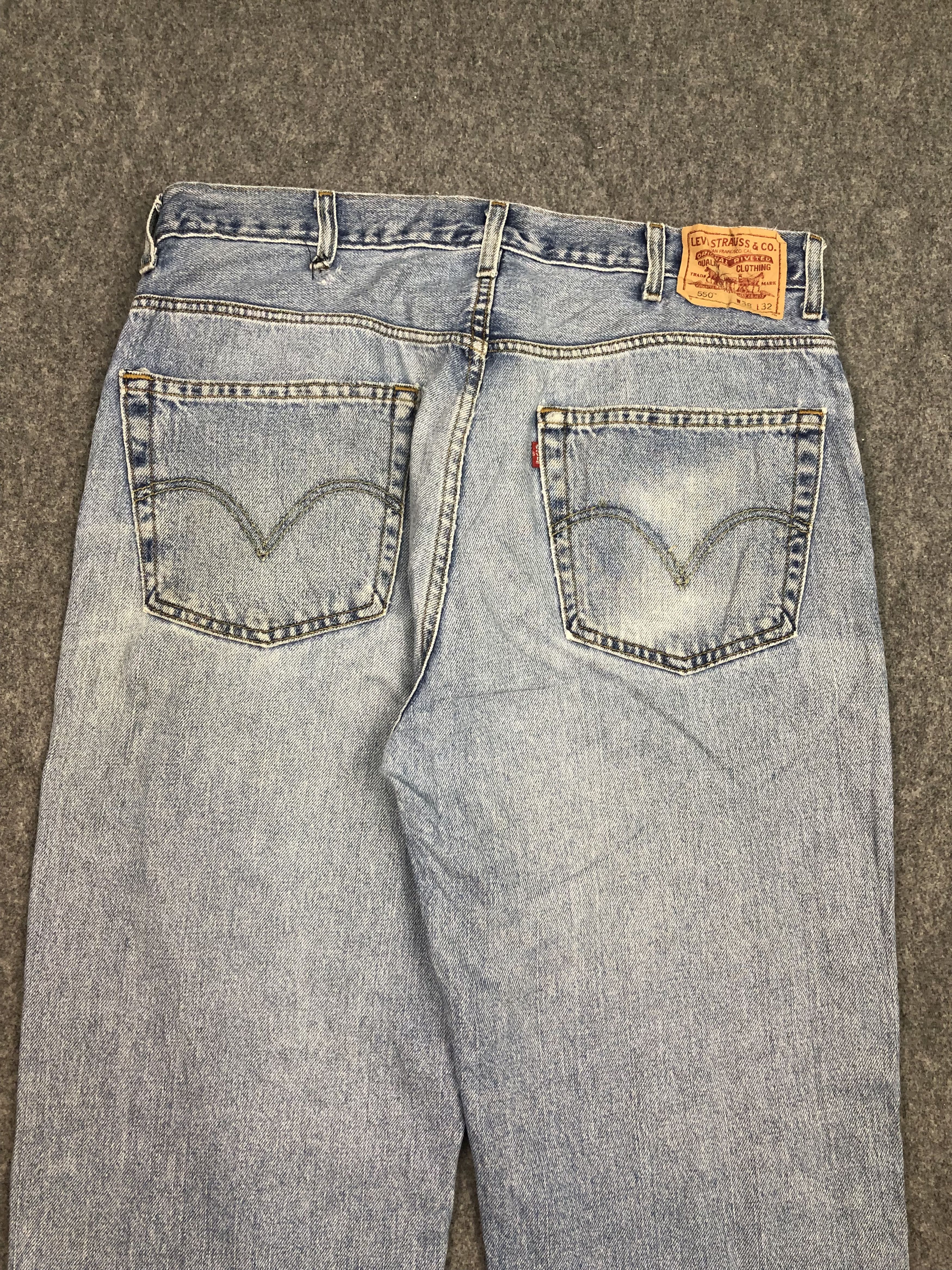 Levi's Vintage Levis 550 Jeans DP0414 Size US 38 / EU 54 - 4 Thumbnail