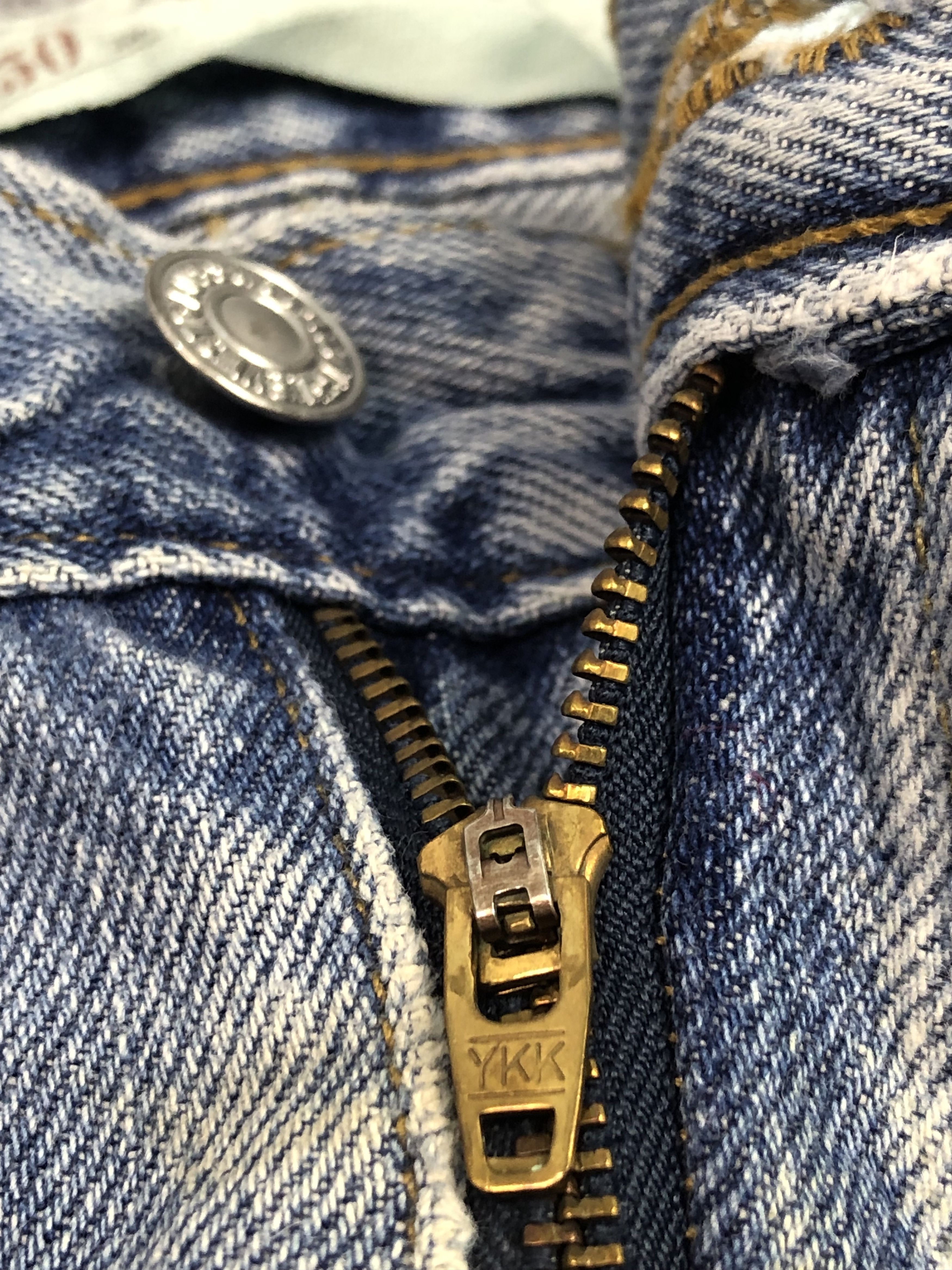 Levi's Vintage Levis 550 Jeans DP0414 Size US 38 / EU 54 - 8 Thumbnail