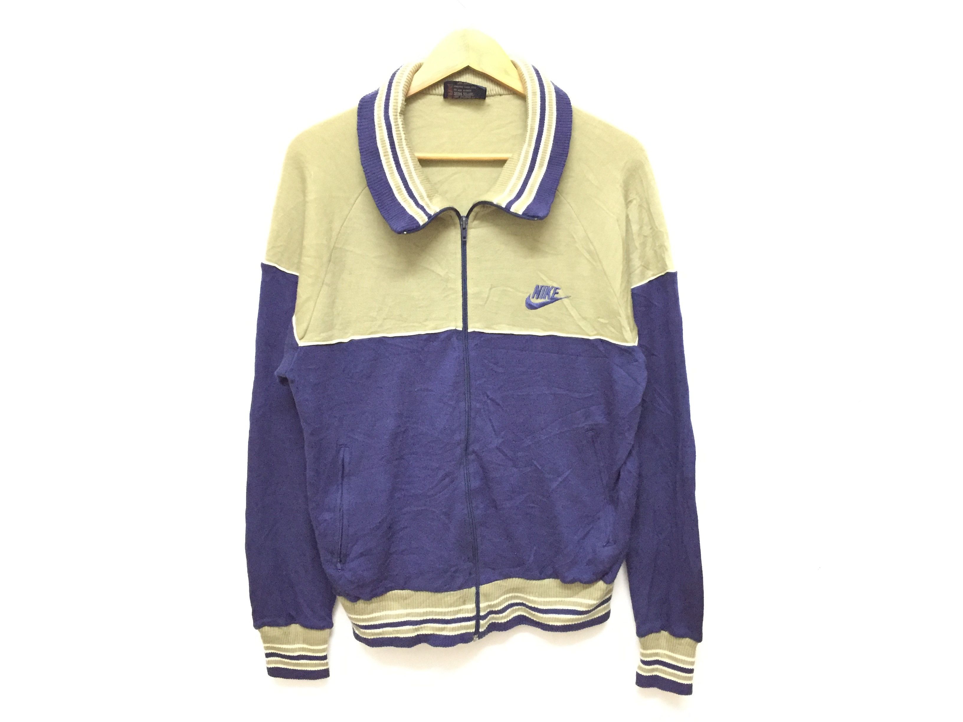 Nike 1980s NIKE Blue Tag Raglan 100% Acrylic Made in Taiwan Size US M / EU 48-50 / 2 - 3 Thumbnail