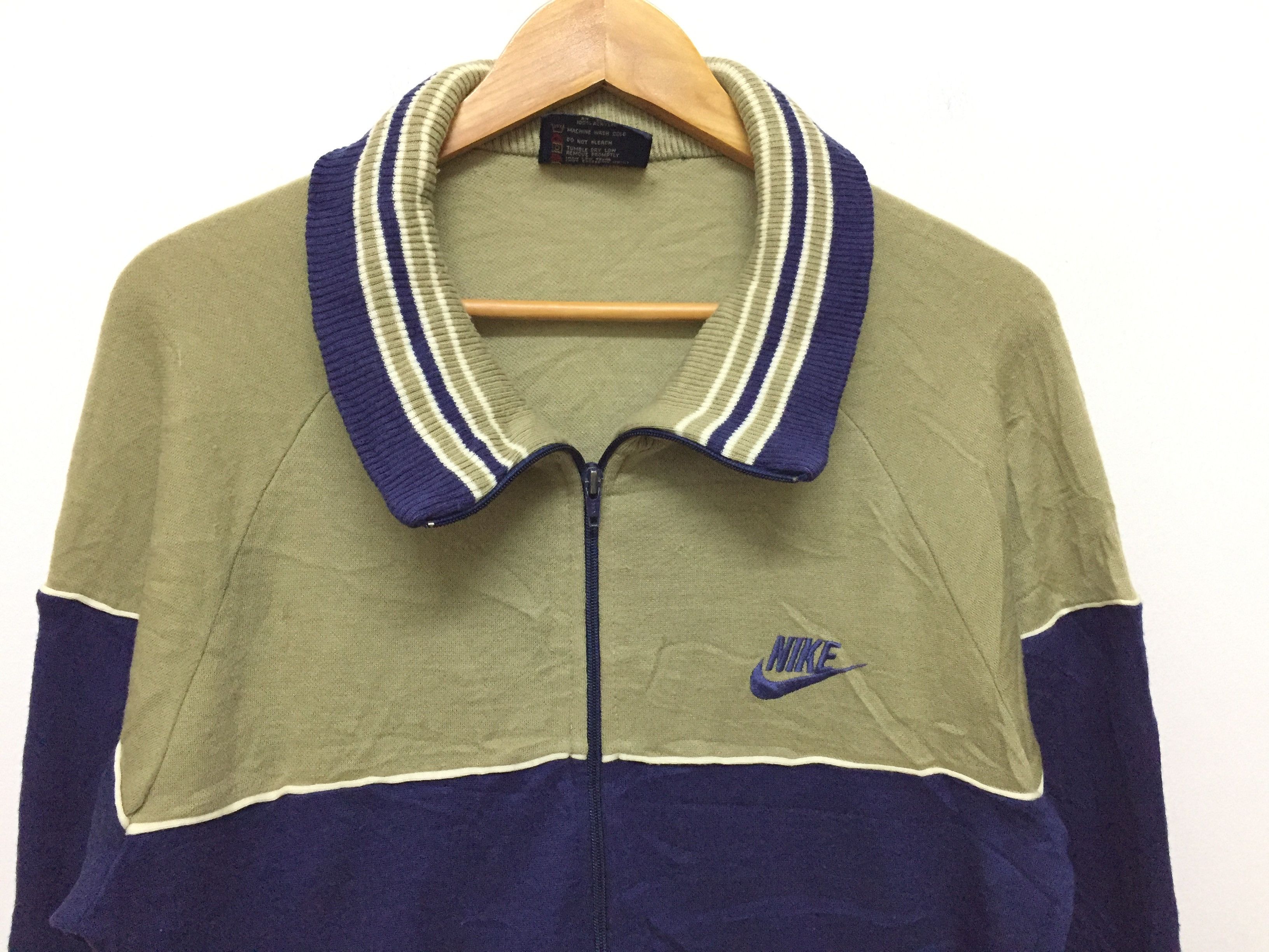 Nike 1980s NIKE Blue Tag Raglan 100% Acrylic Made in Taiwan Size US M / EU 48-50 / 2 - 4 Thumbnail