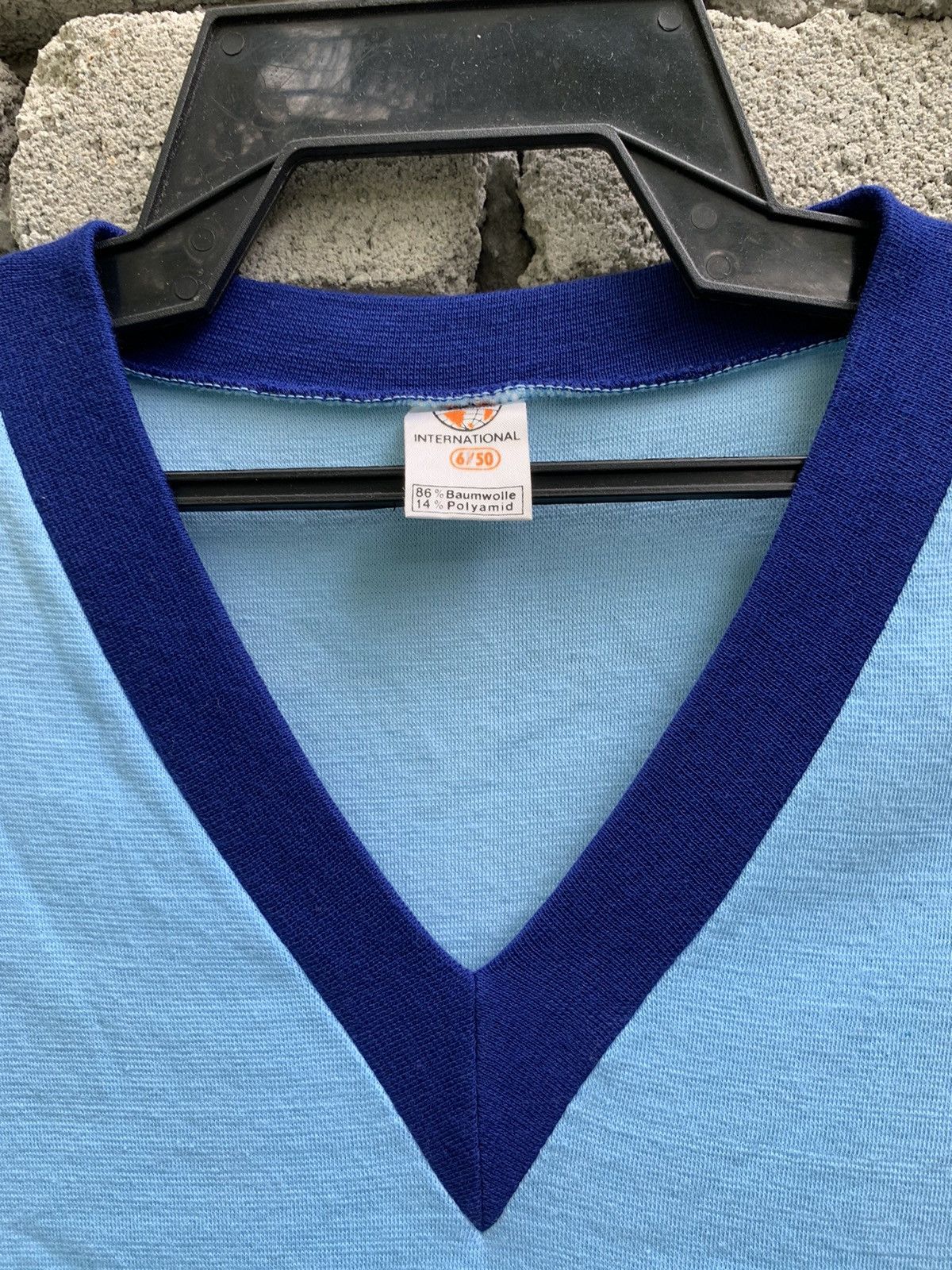 Vintage Vintage V Nick West Germany Plain Ringer shirt Size US L / EU 52-54 / 3 - 5 Thumbnail