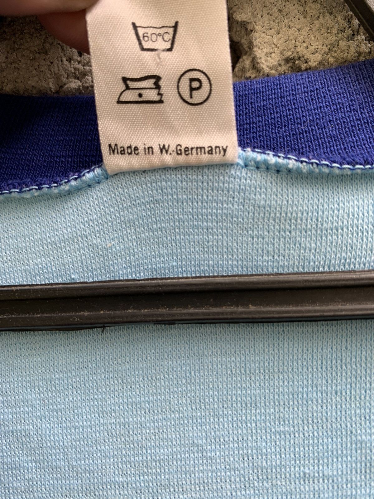 Vintage Vintage V Nick West Germany Plain Ringer shirt Size US L / EU 52-54 / 3 - 14 Thumbnail