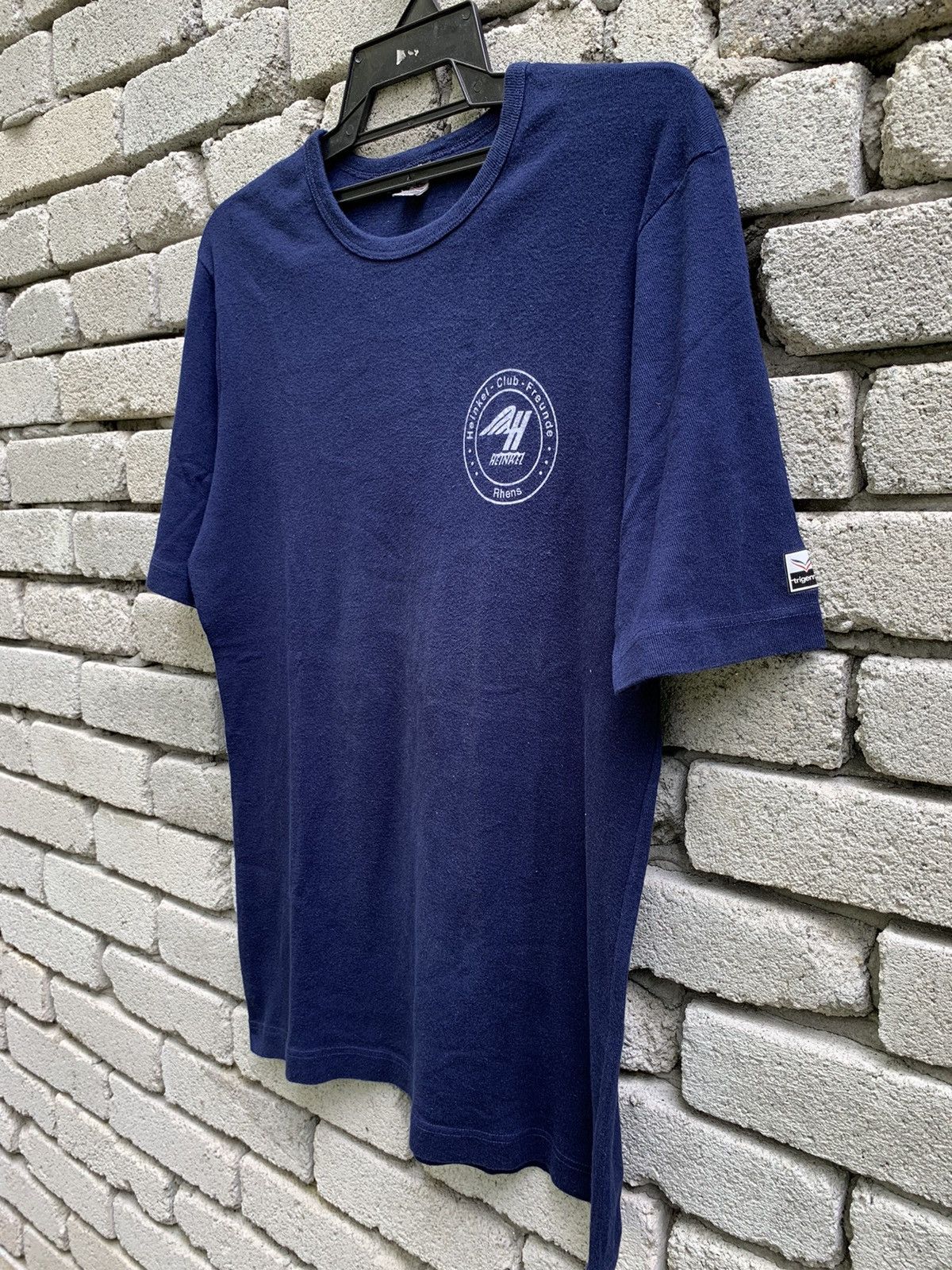 Vintage Vintage West Germany Trigema Henkei Club Freinde T Shirt Size US M / EU 48-50 / 2 - 3 Thumbnail