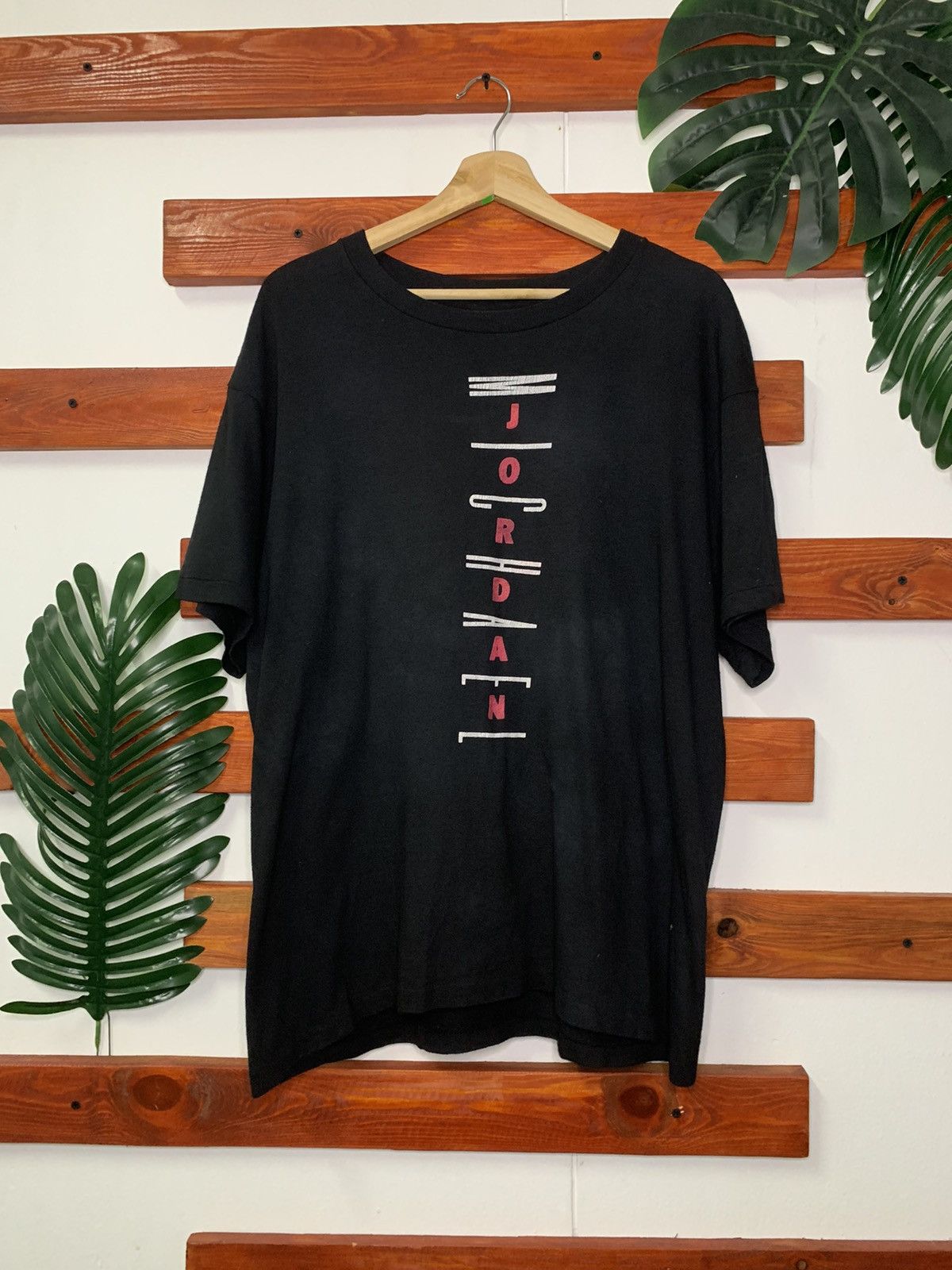 Vintage 90s Nike Michael Jordan T-Shirt