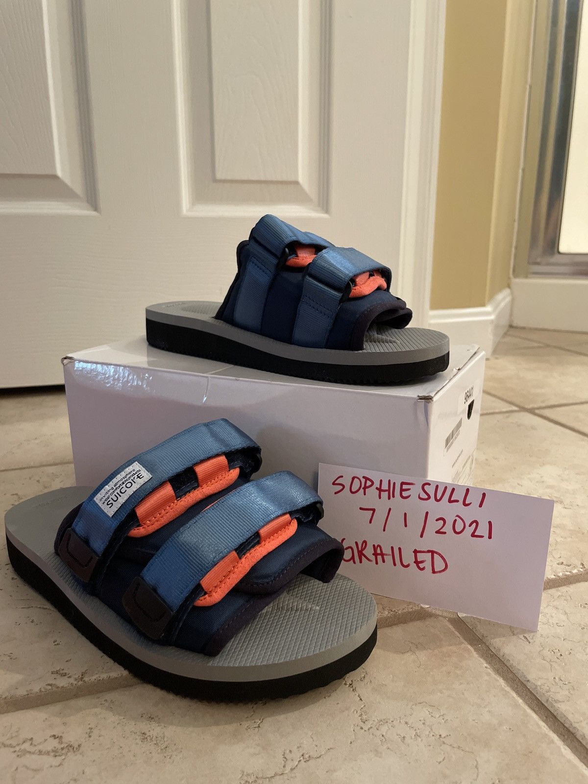 Suicoke BRAND NEW SUICOKE MOTO CAB SLIDES/ NAVY AND CORAL | Grailed
