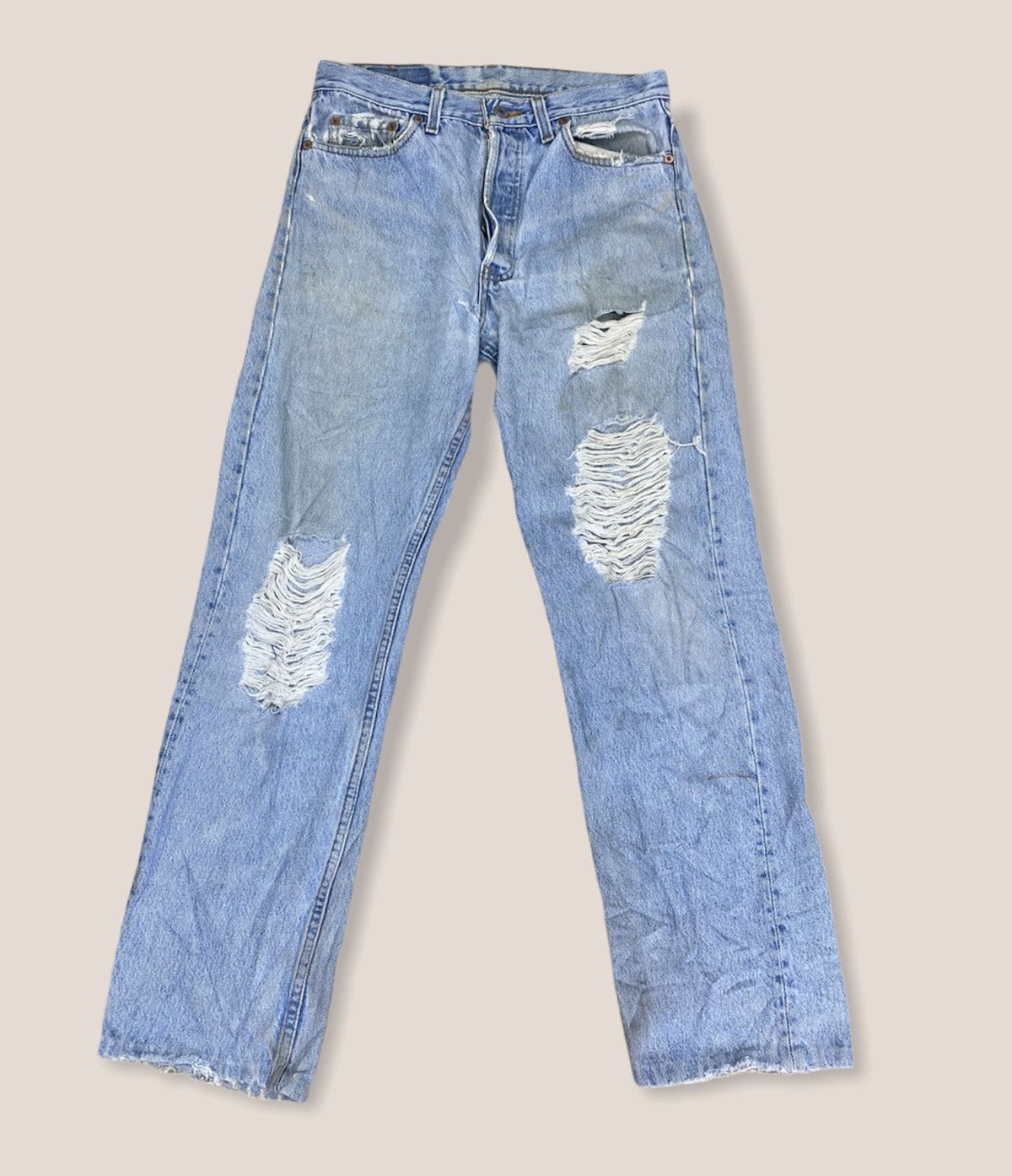 size 30 vintage 90s levi's distressed condition jeans
