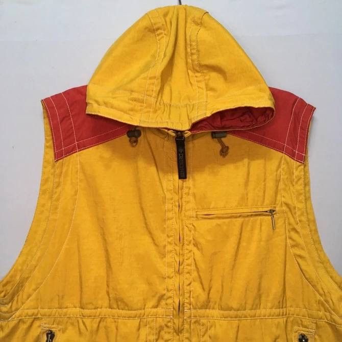 Descente × Sports Specialties × Vintage BEST OFFER🔥Vintage Descente Hoodie Zip Ups Sleeveless Vest Size US L / EU 52-54 / 3 - 2 Thumbnail