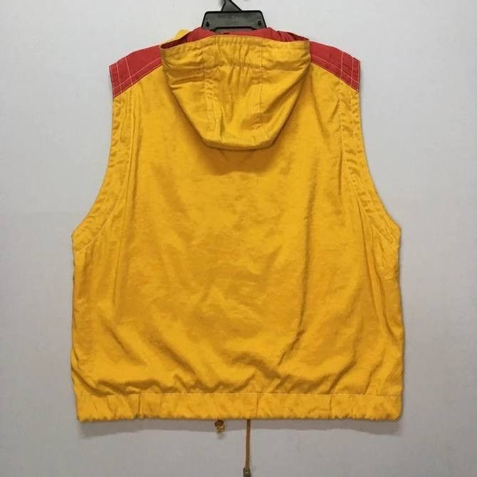 Descente × Sports Specialties × Vintage BEST OFFER🔥Vintage Descente Hoodie Zip Ups Sleeveless Vest Size US L / EU 52-54 / 3 - 13 Thumbnail