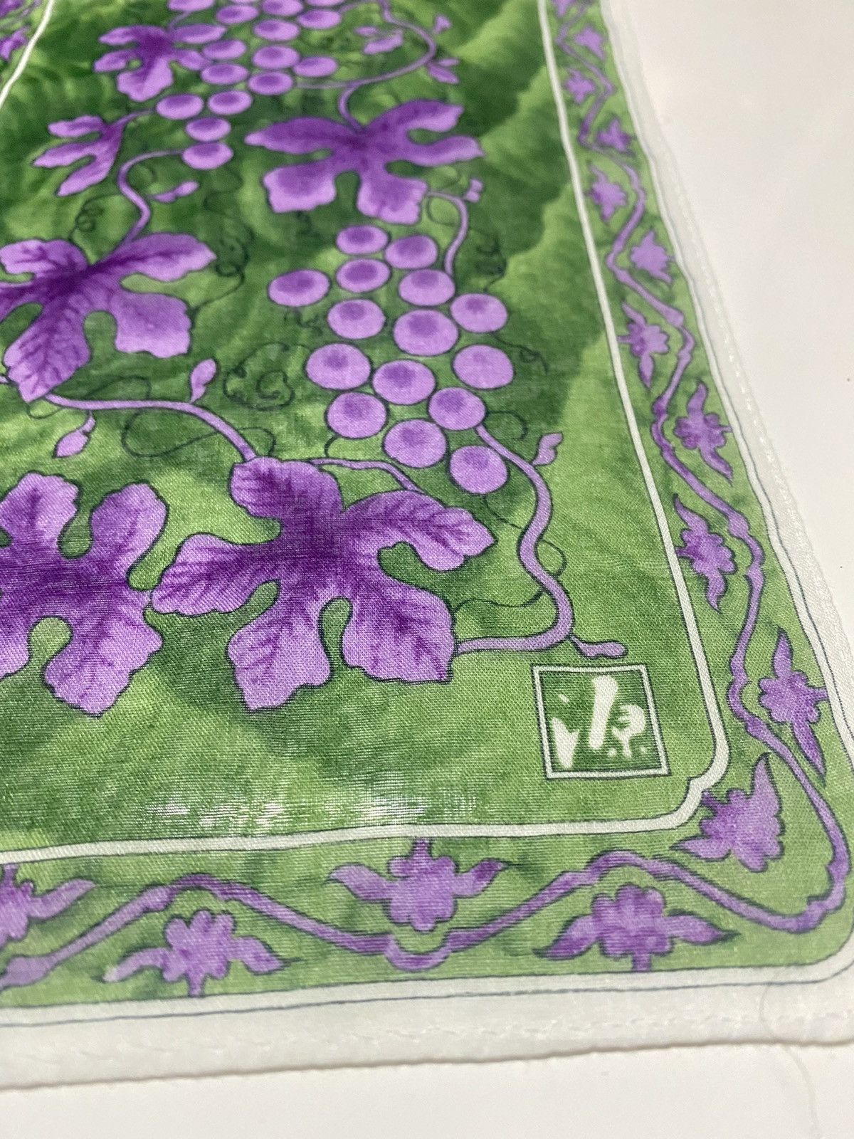 Designer × Vintage vintage 90s full print floral handkerchief 18.5”x18.5” HT3 Size ONE SIZE - 3 Thumbnail