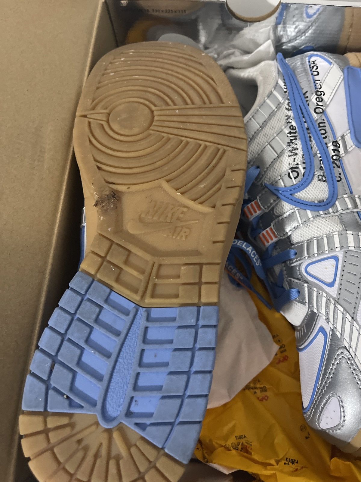 Nike × Off-White Nike Air Rubber Dunk Low Offwhite Size US 11 / EU 44 - 2 Thumbnail