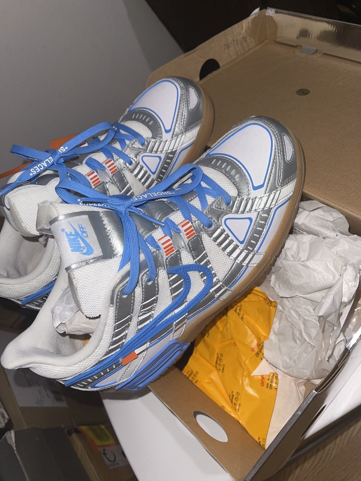 Nike × Off-White Nike Air Rubber Dunk Low Offwhite Size US 11 / EU 44 - 9 Thumbnail