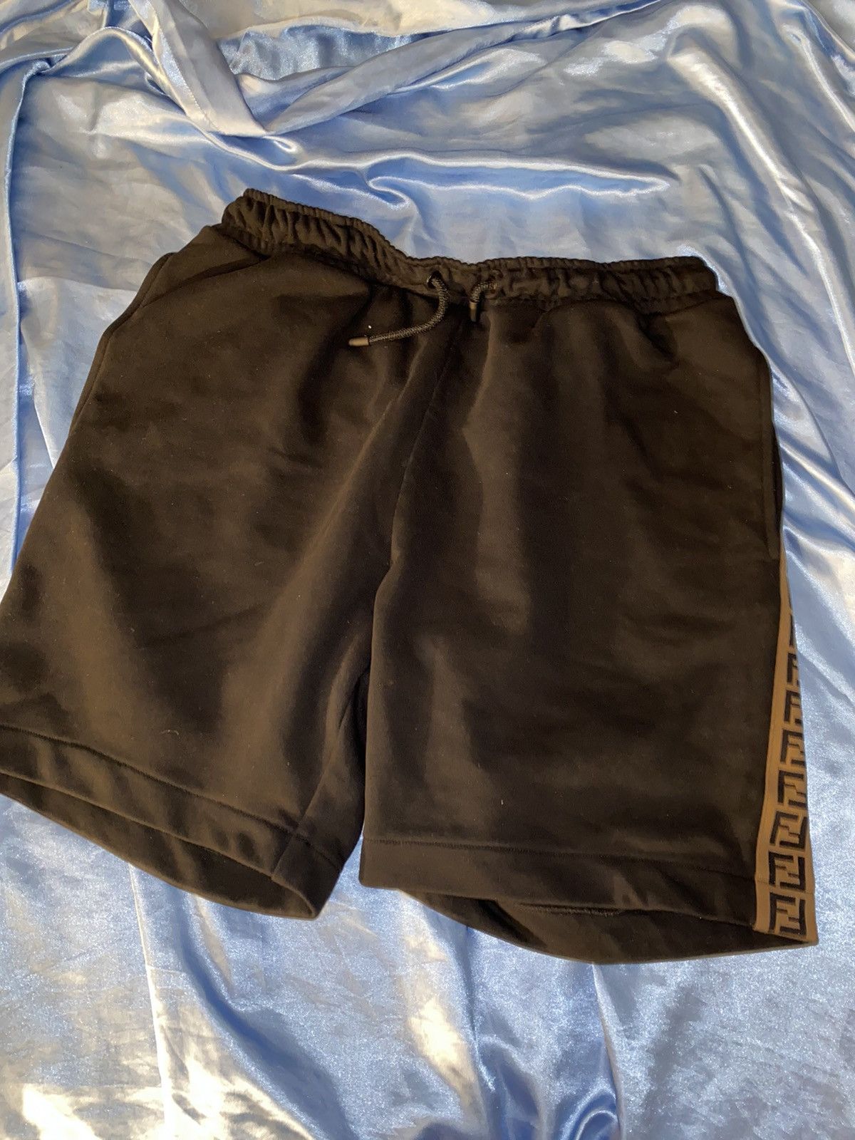Fendi Fendi Shorts Size US 32 / EU 48 - 5 Thumbnail