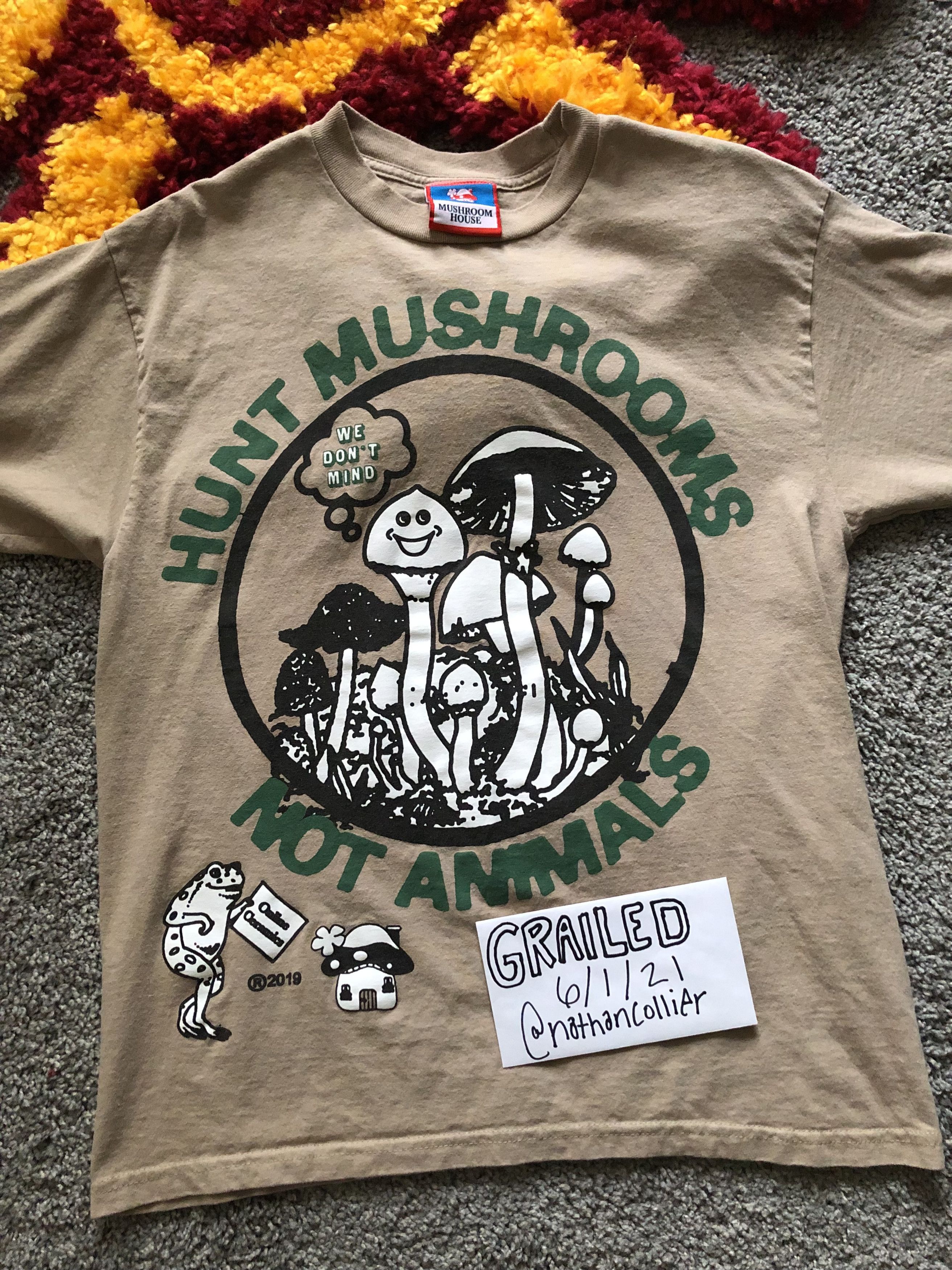 Online Ceramics OG Online Ceramics Hunt Mushrooms Not Animals size L Size US L / EU 52-54 / 3 - 2 Thumbnail