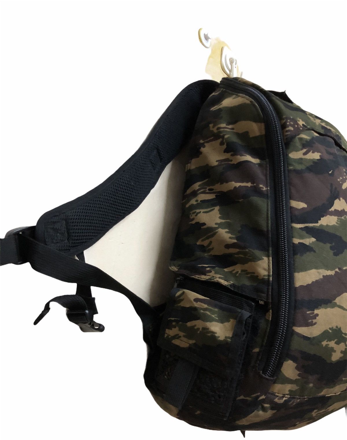 Columbia Columbia Backpack Camo Design Rare Size ONE SIZE - 4 Thumbnail