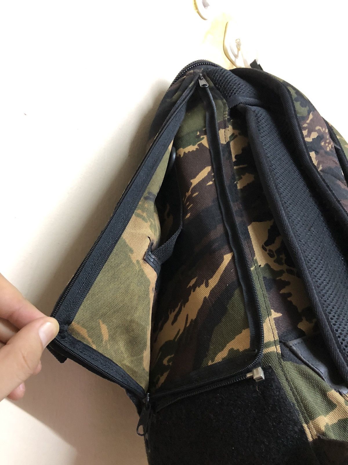 Columbia Columbia Backpack Camo Design Rare Size ONE SIZE - 17 Thumbnail