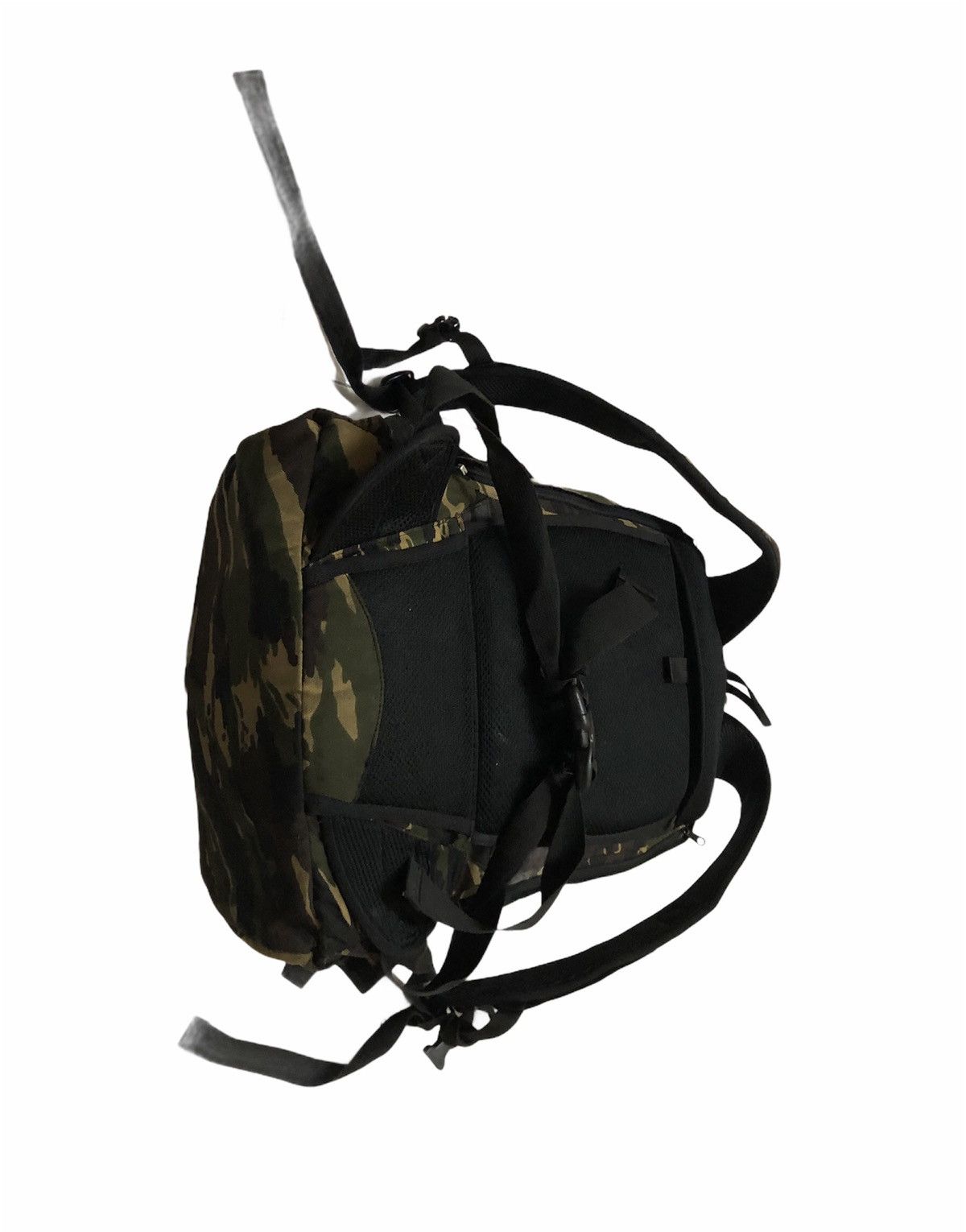 Columbia Columbia Backpack Camo Design Rare Size ONE SIZE - 10 Thumbnail