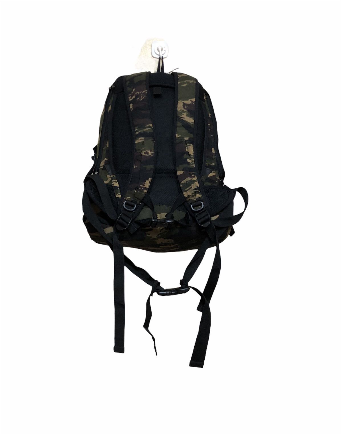 Columbia Columbia Backpack Camo Design Rare Size ONE SIZE - 7 Thumbnail