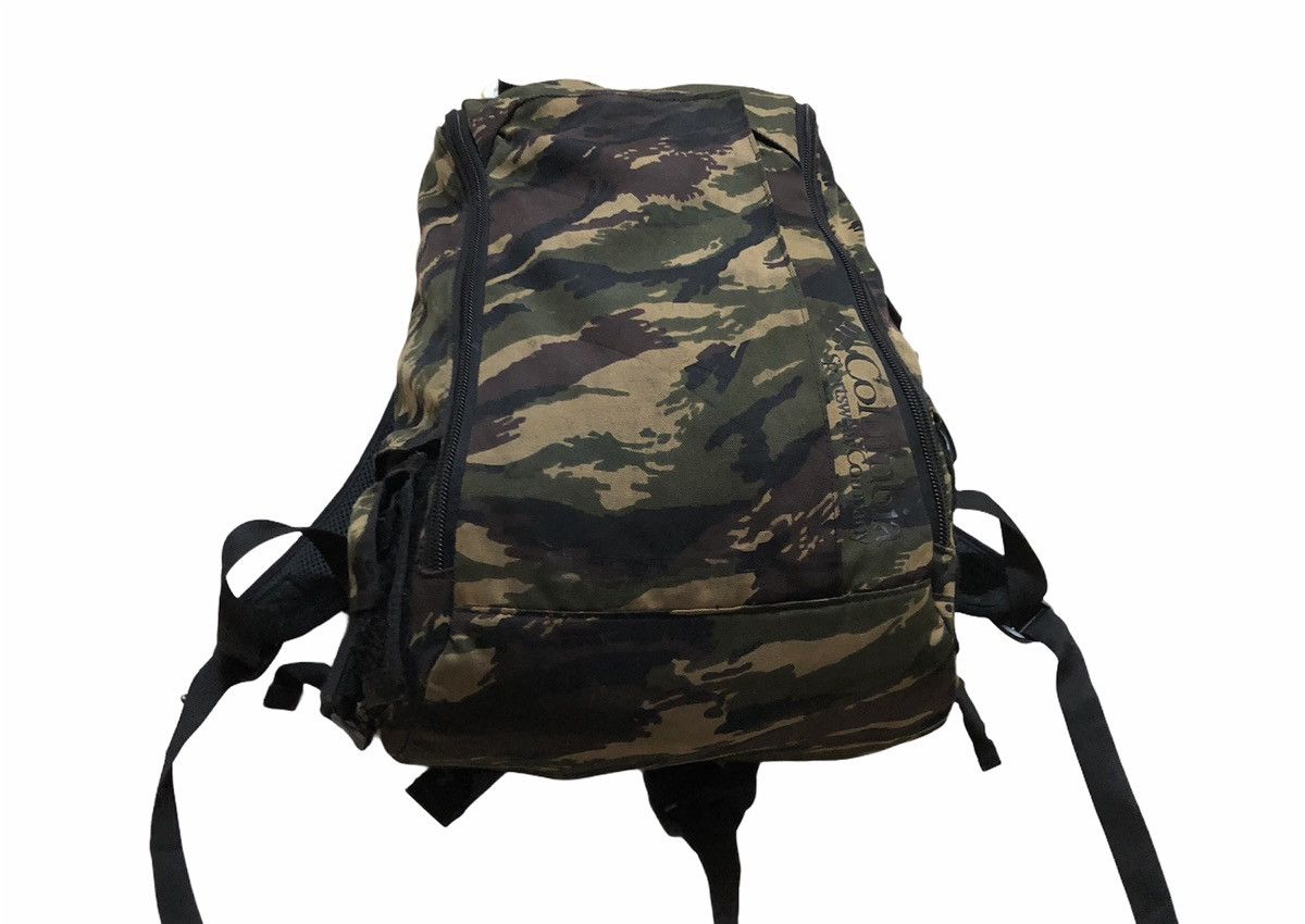 Columbia Columbia Backpack Camo Design Rare Size ONE SIZE - 6 Thumbnail