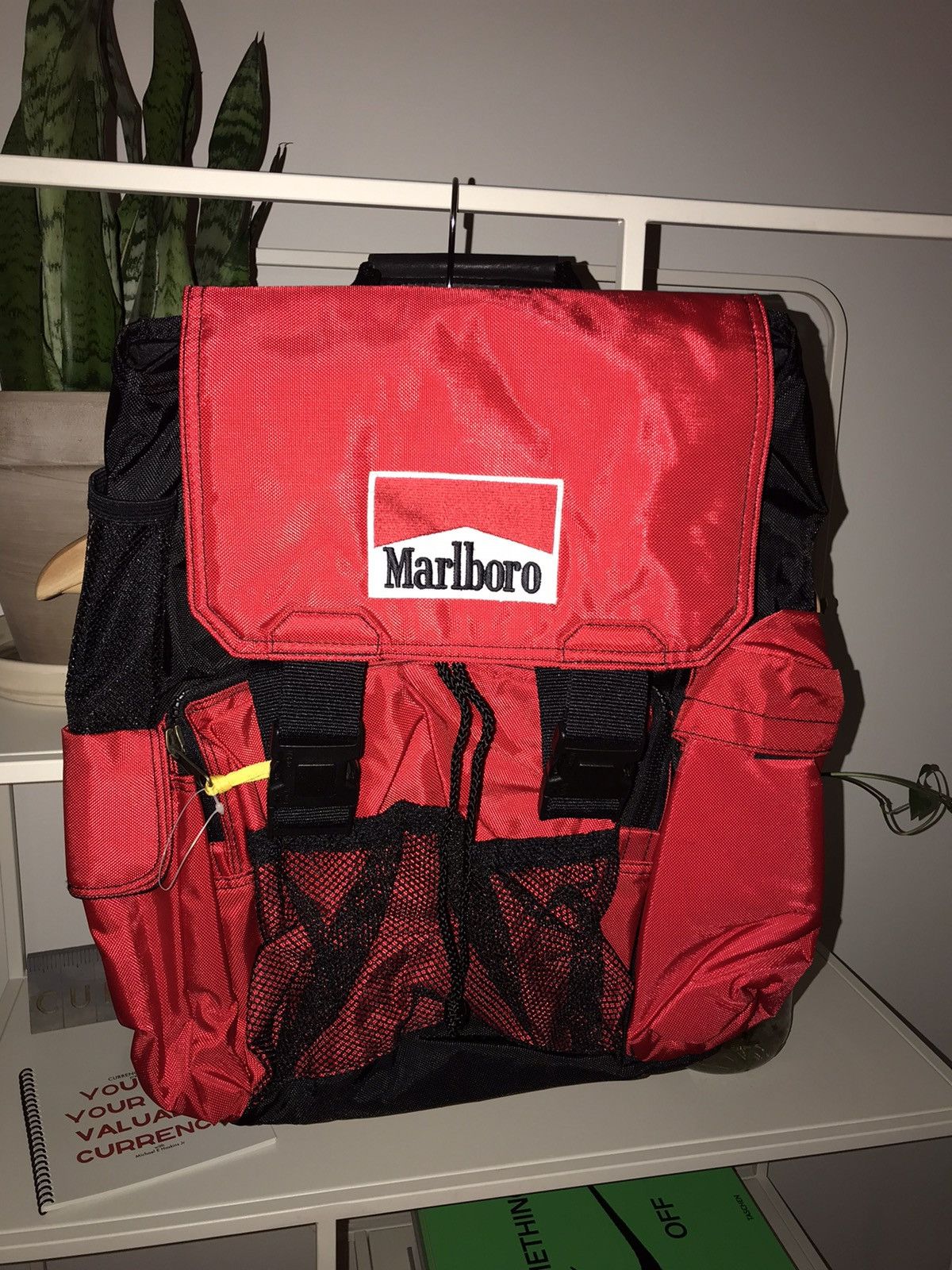 Vintage 90’s Marlboro Hiking Beer Holder Bag