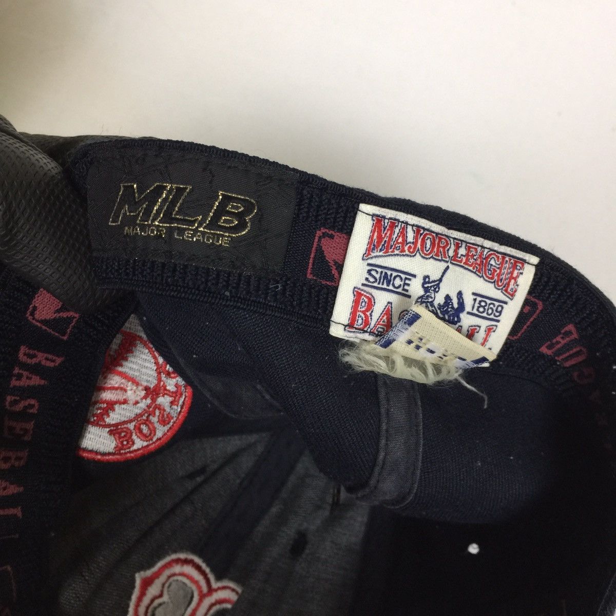 MLB Boston Red Sox MLB Baseball Hats Cap Size ONE SIZE - 8 Thumbnail