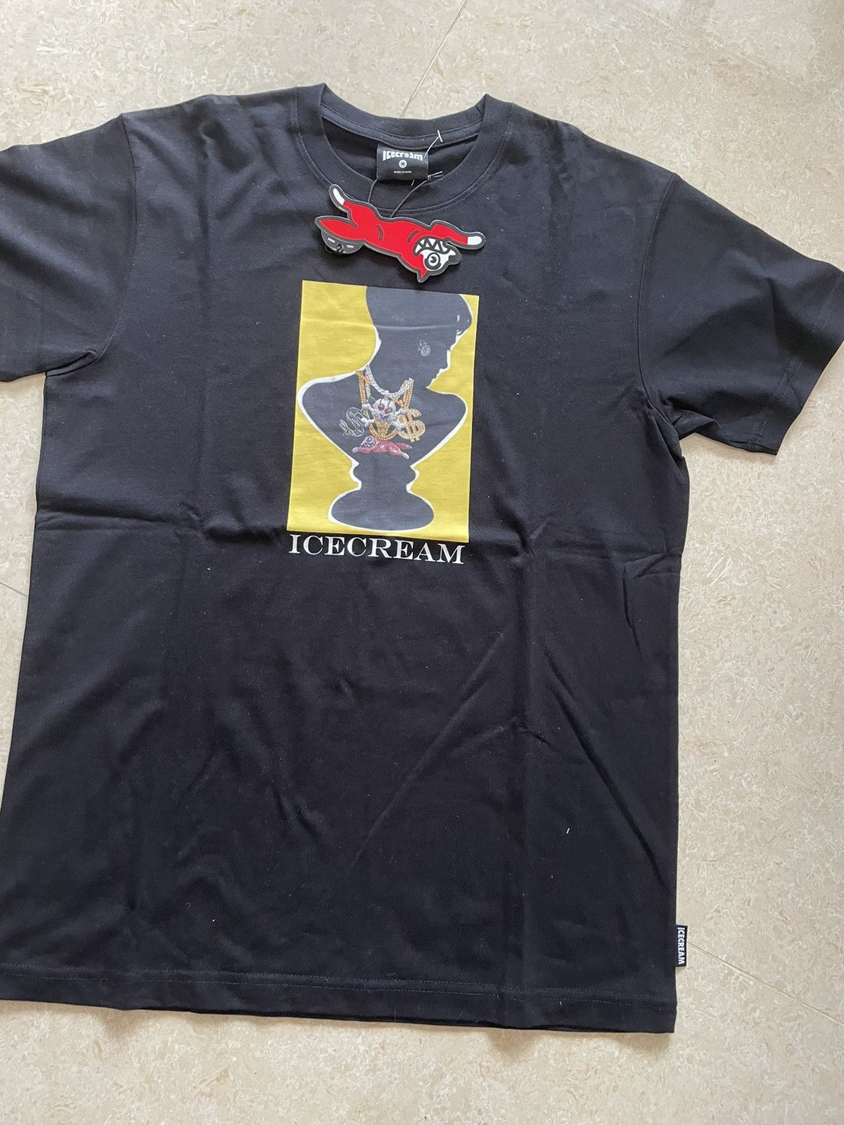 Icecream NEW WITH TAG* Icecream chains tee Size US M / EU 48-50 / 2 - 3 Thumbnail