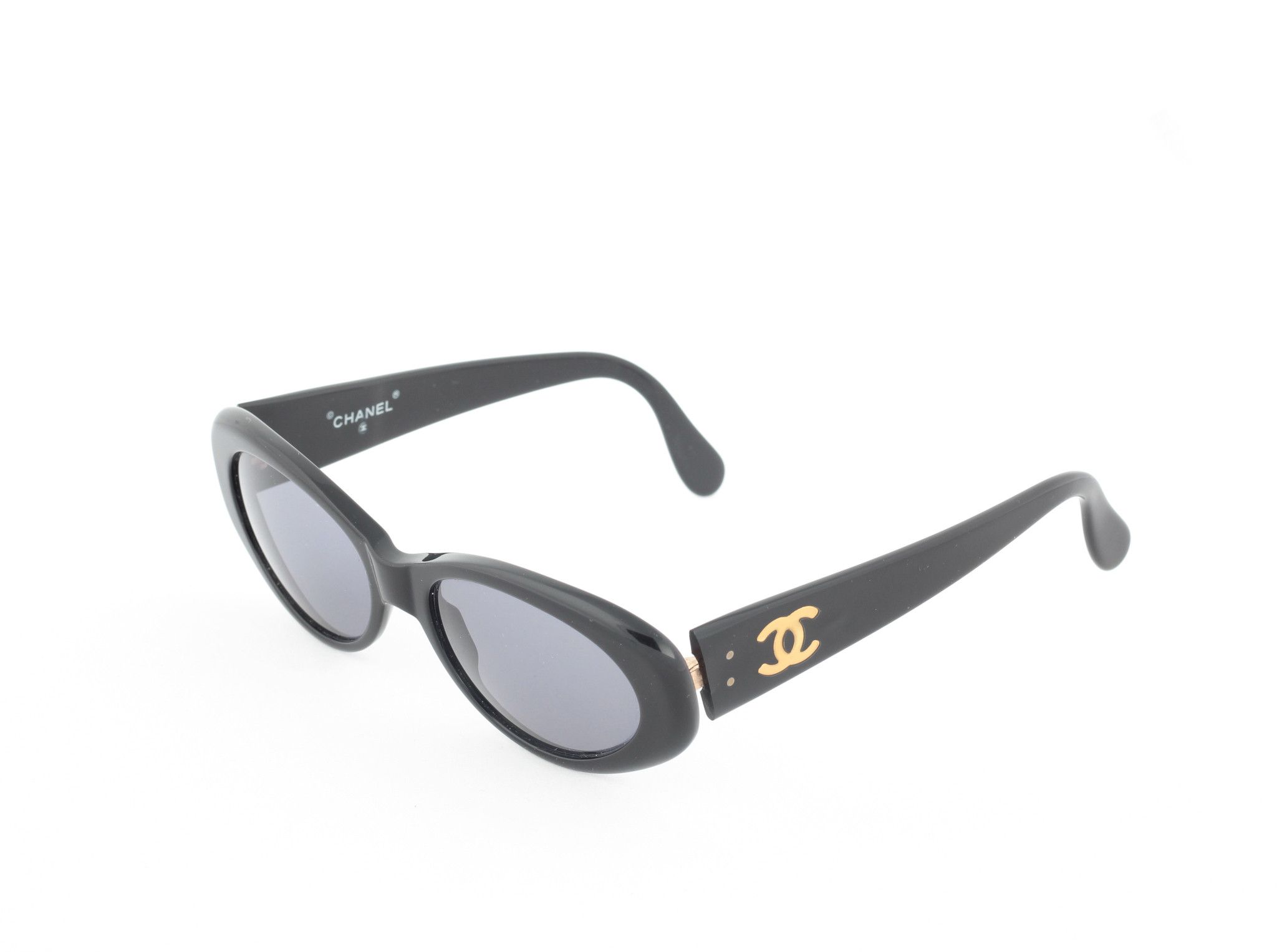 Chanel BLACK CC LOGO SUNGLASSES 05974 94305 | Grailed