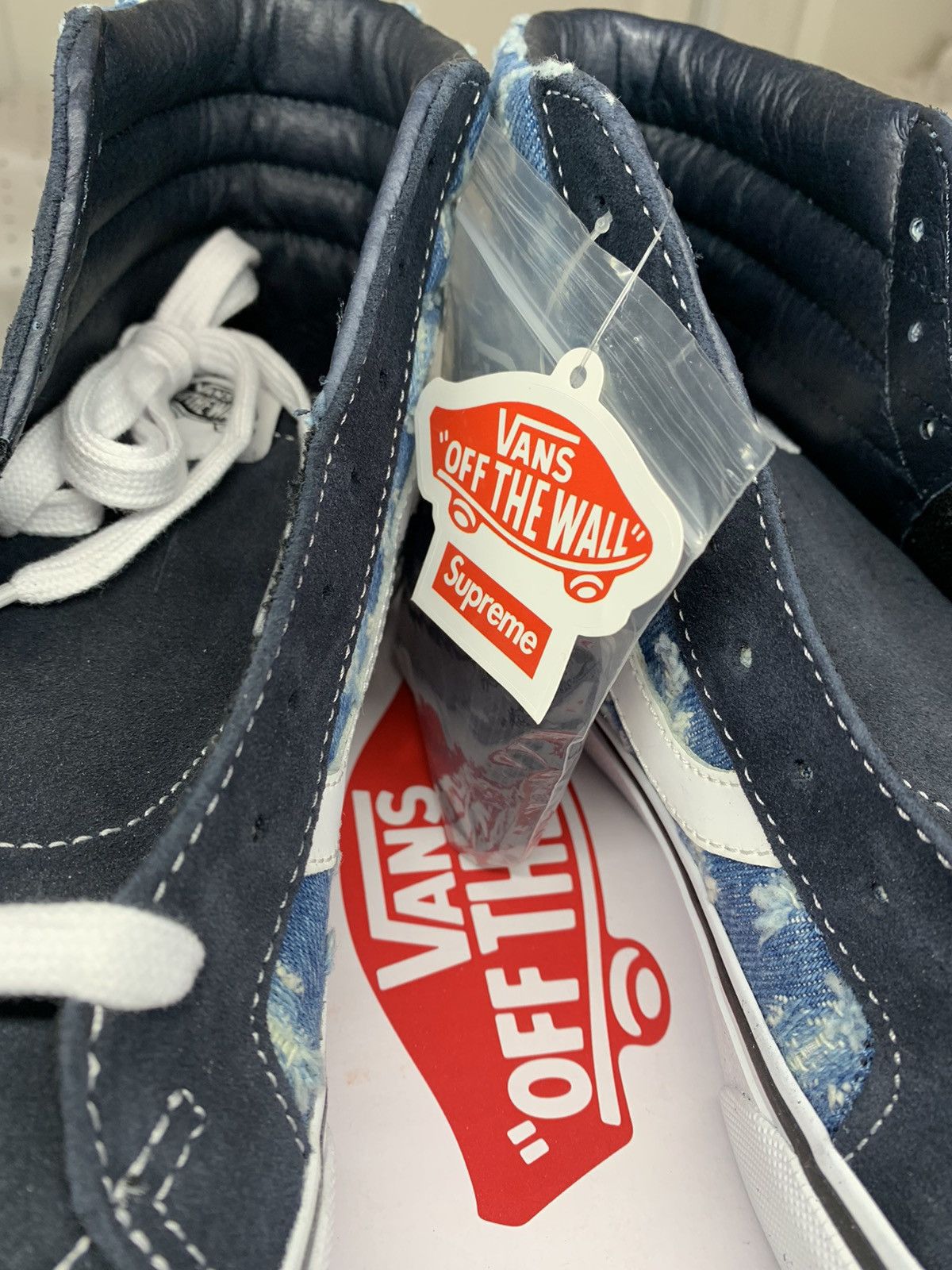 Supreme × Vans Supreme Vans Hole Punch Denim Hi Size US 9.5 / EU 42-43 - 5 Thumbnail