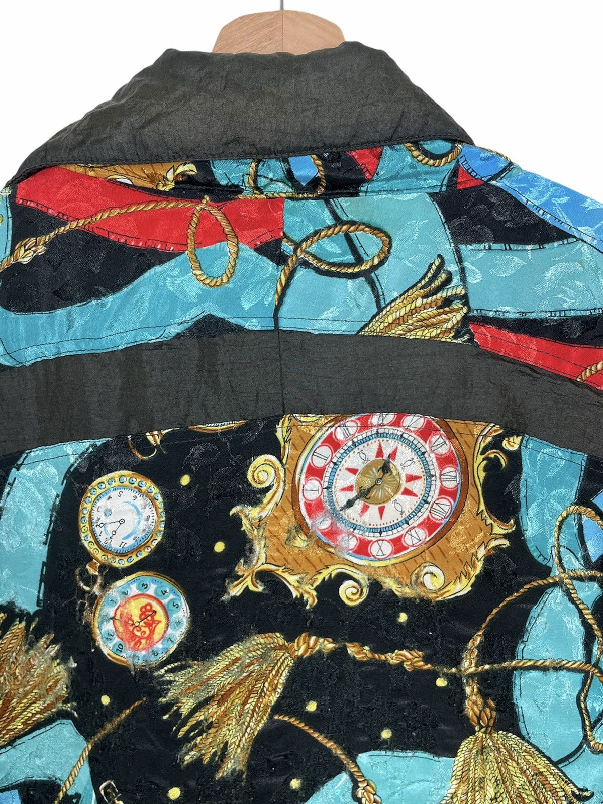 Designer × Studio D'Artisan × Vintage 90s Clipper Bay Baroque Clock Jacket | Versace Style Size US L / EU 52-54 / 3 - 6 Thumbnail