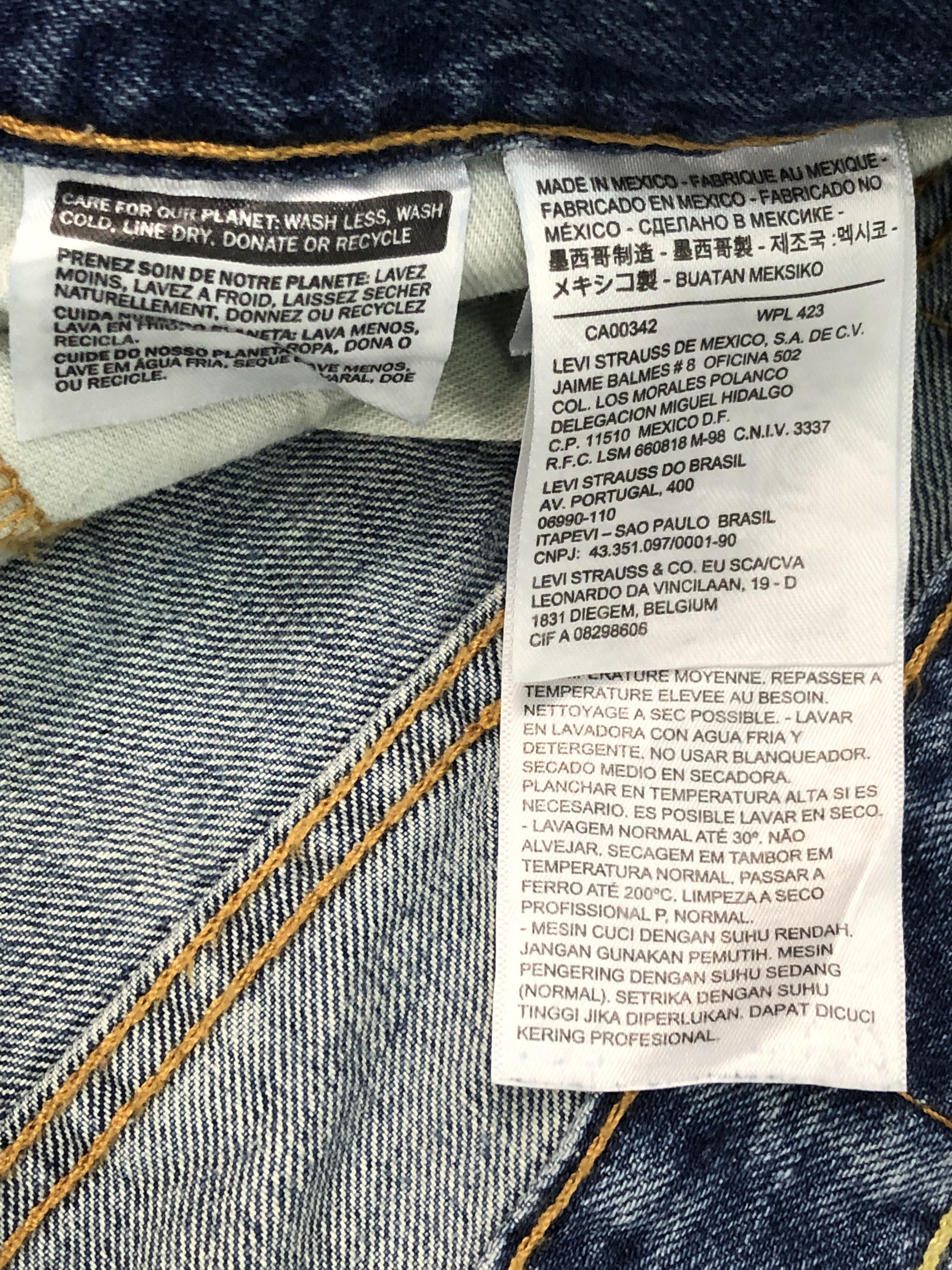 Levi's Vintage Levis Blue Jeans DP0432 Size US 39 - 6 Thumbnail