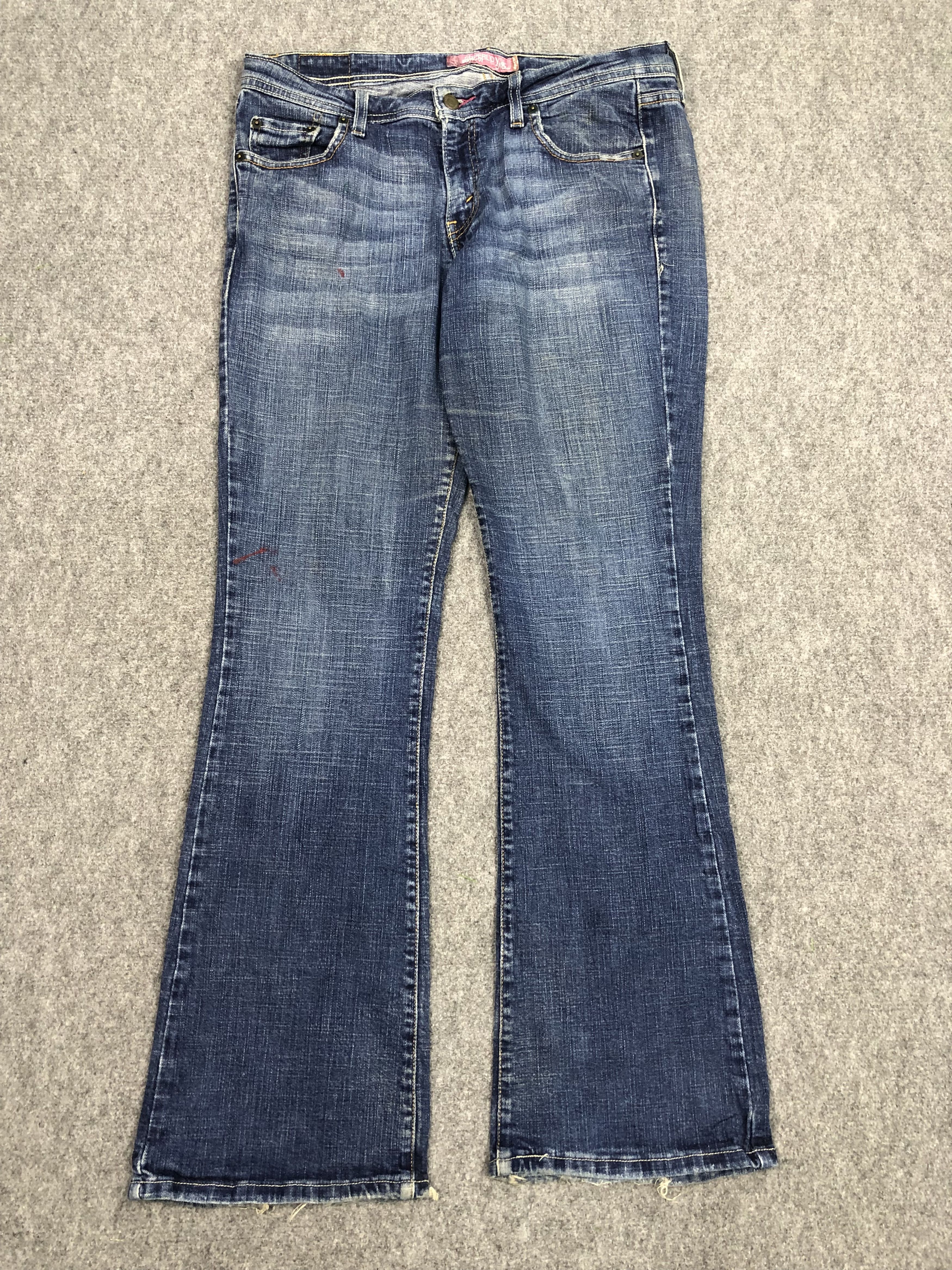 Levi's Vintage Levis Bootcut Jeans DP0433 Size US 35 - 1 Thumbnail