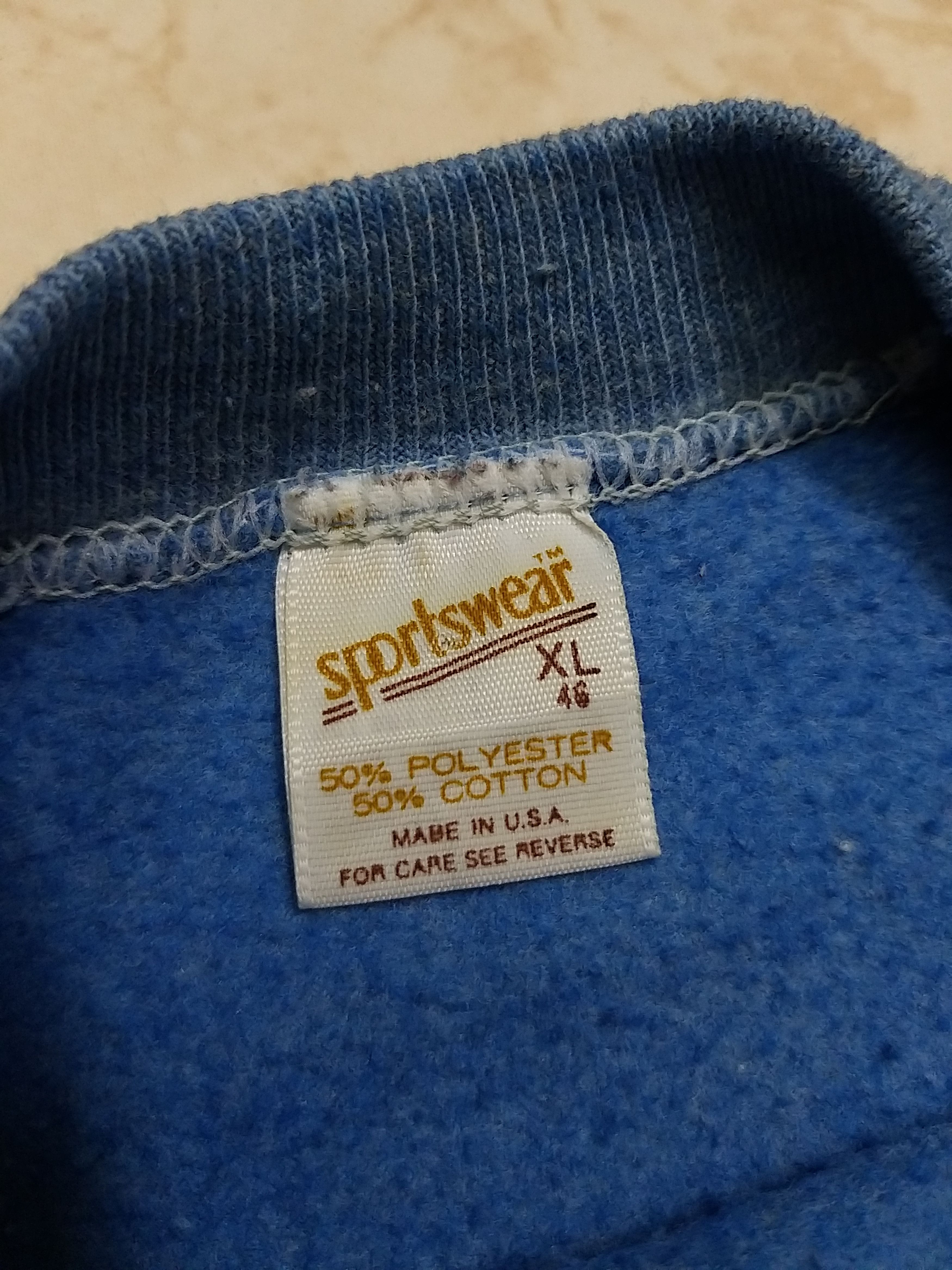 Vintage VINTAGE 80'S YELLOWSTONE IRON ON 1981 PULLOVER SWEATSHIRT Size US L / EU 52-54 / 3 - 8 Thumbnail