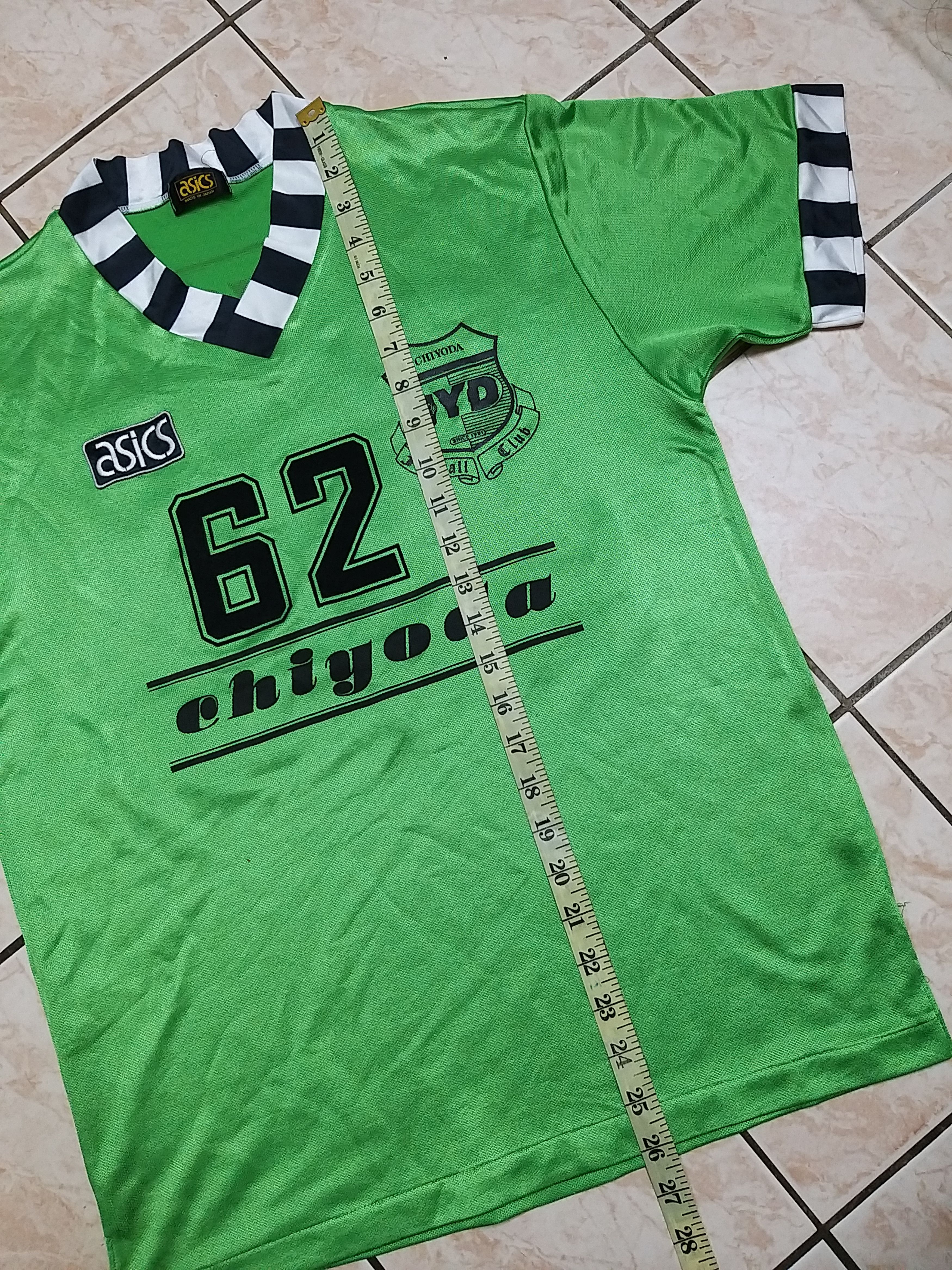 Asics RARE🔥VINTAGE 90'S ASICS CHIYODA FC JAPANESE CLUB #62 JERSEY Size US M / EU 48-50 / 2 - 8 Thumbnail