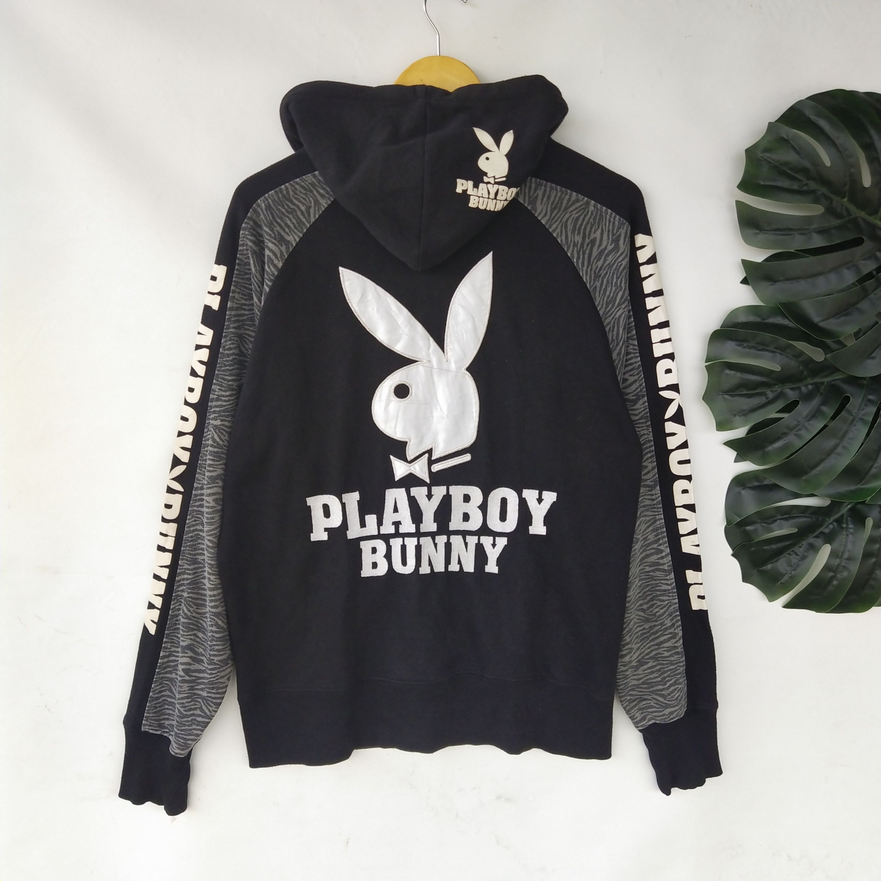 Playboy Bunny fullzip hoodie big logo