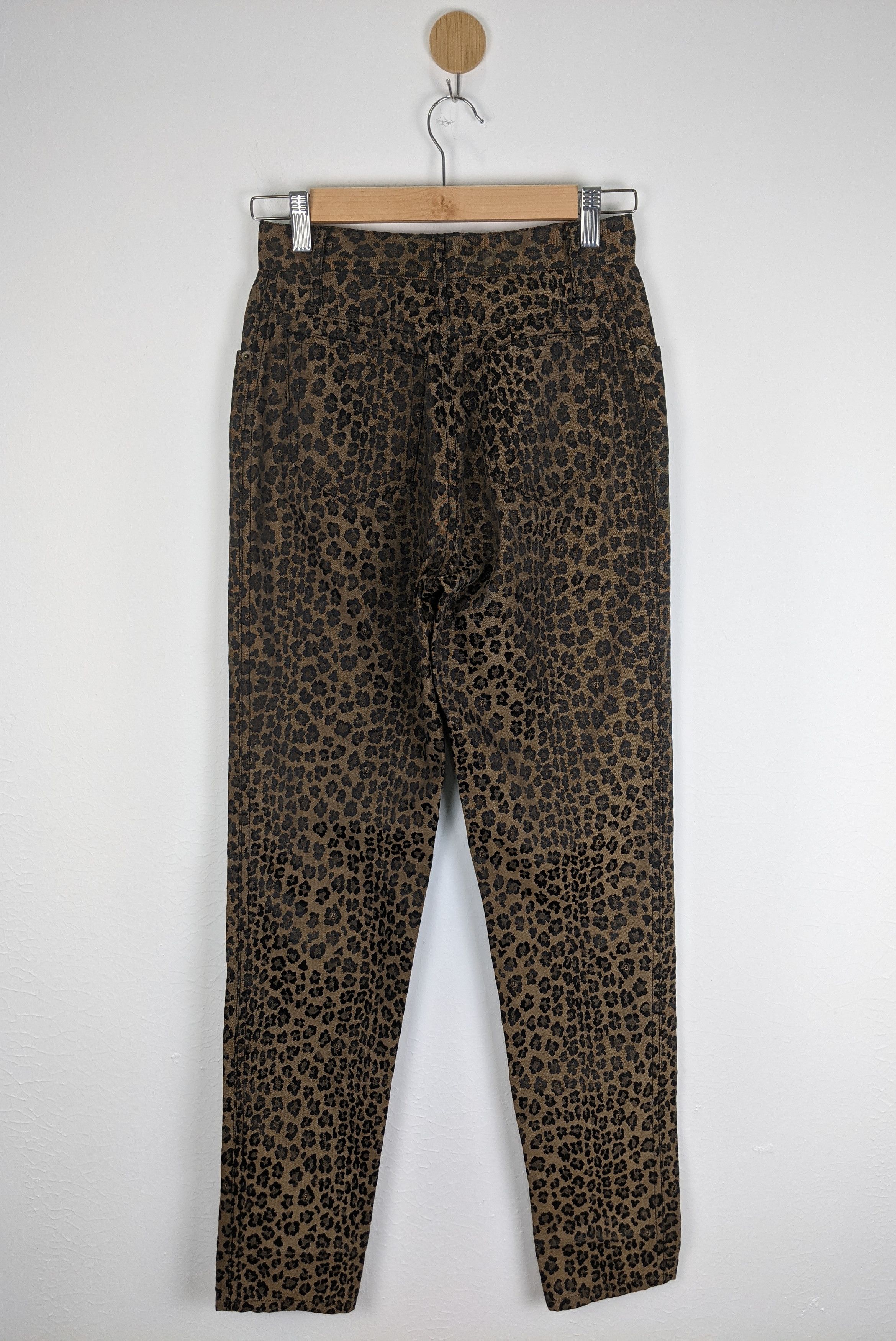 Fendi Vintage Fendi Leopard Pant Made in Italy Size US 26 / EU 42 - 2 Thumbnail