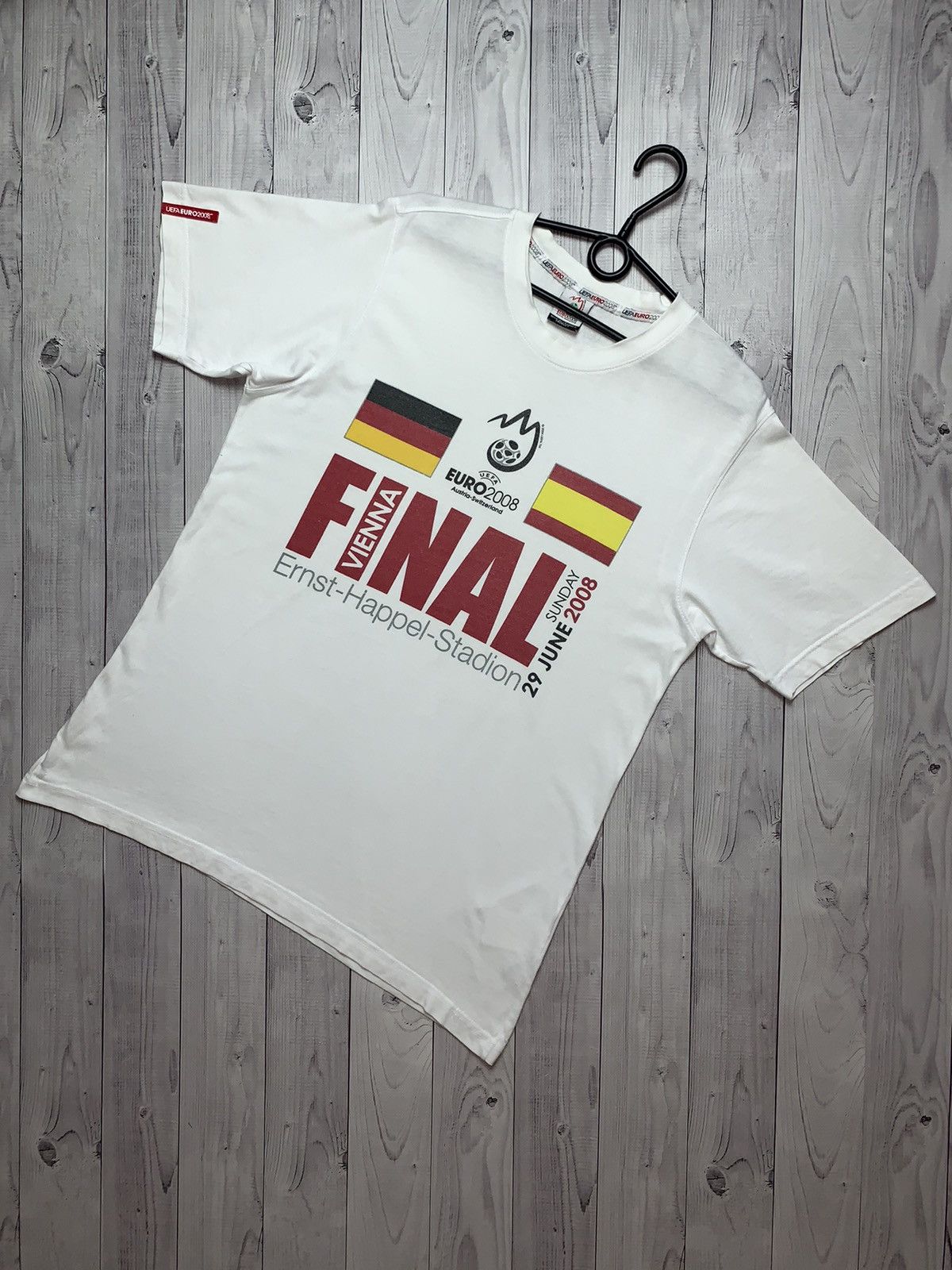 UEFA Tee UEFA final EURO 2008 Spain Champion Size US M / EU 48-50 / 2 - 1 Thumbnail