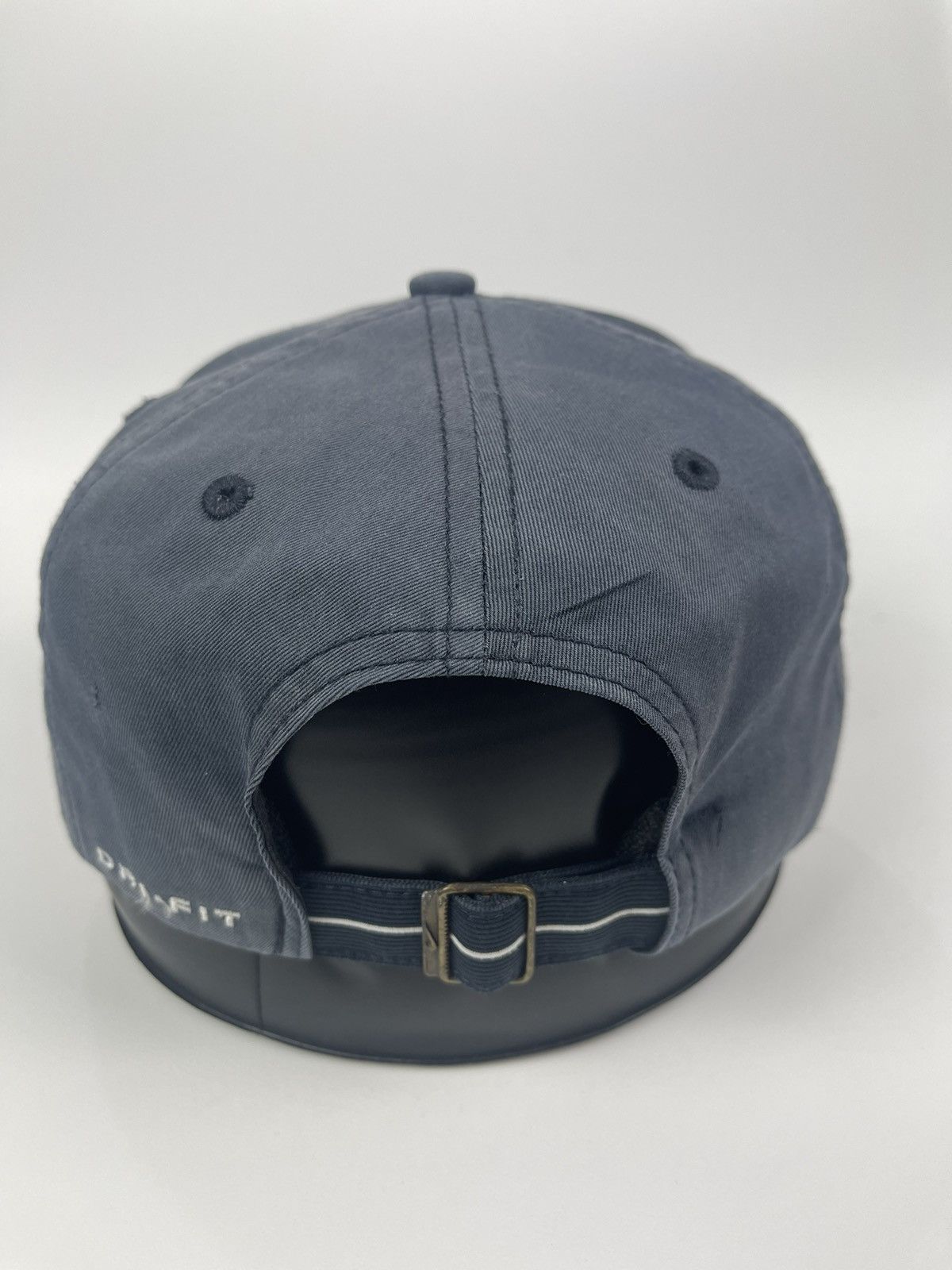 Nike Vintage NIKE Court Hat Cap Size ONE SIZE - 9 Thumbnail