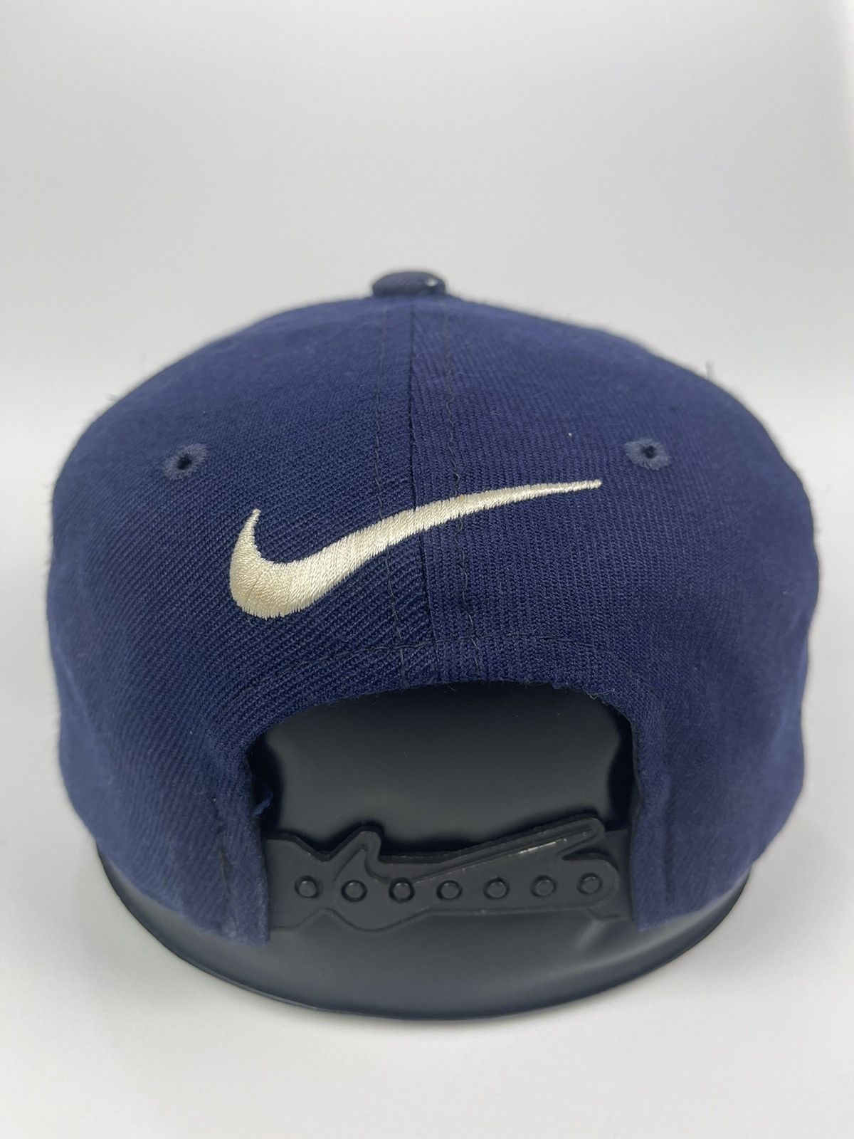 Nike Vintage NIKE USA 80s-90s NIKE logo at snap back Size ONE SIZE - 8 Thumbnail