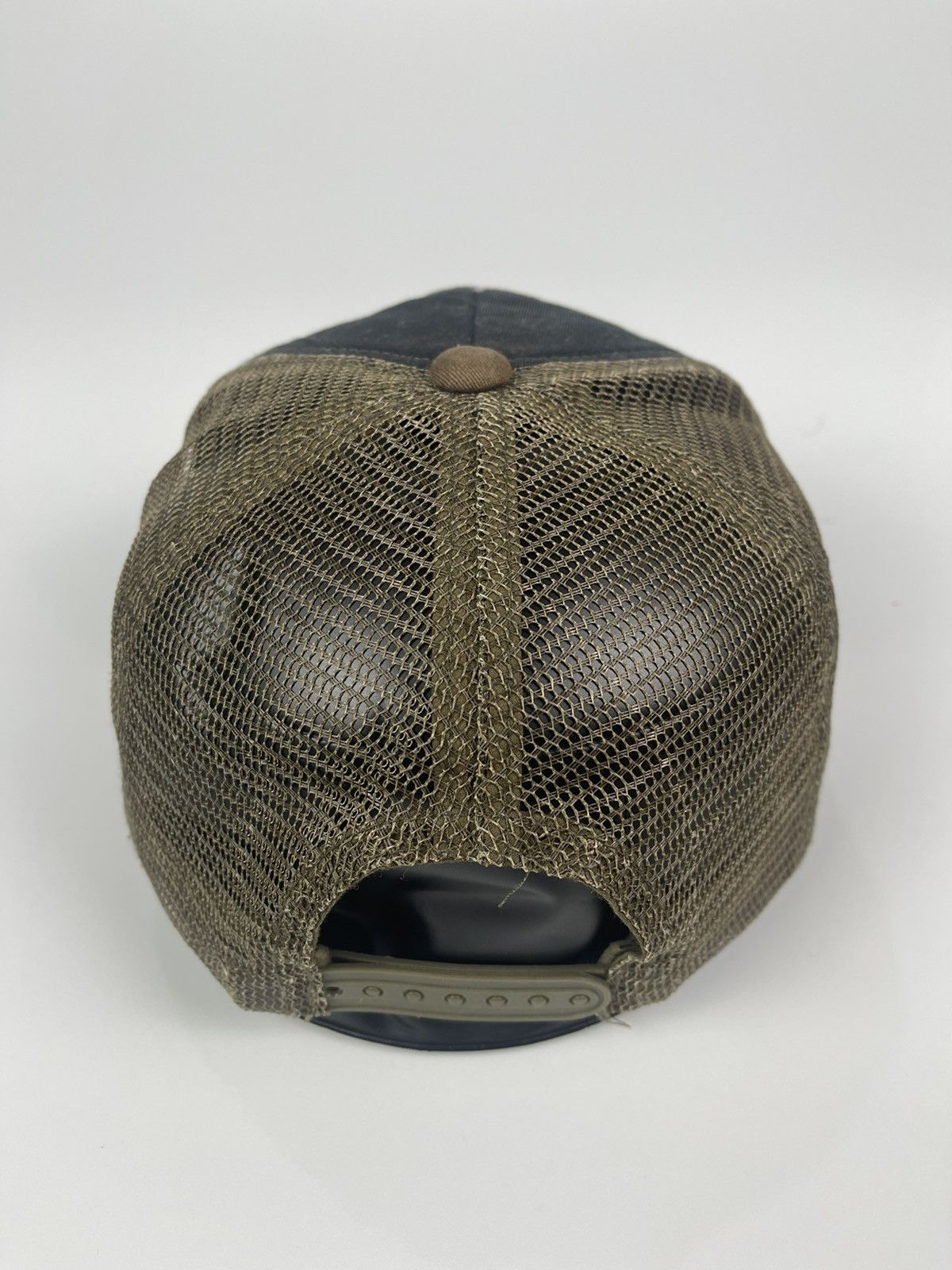 Japanese Brand The Maximum Speed Dirty Wolf Trucker Hat Size ONE SIZE - 8 Thumbnail