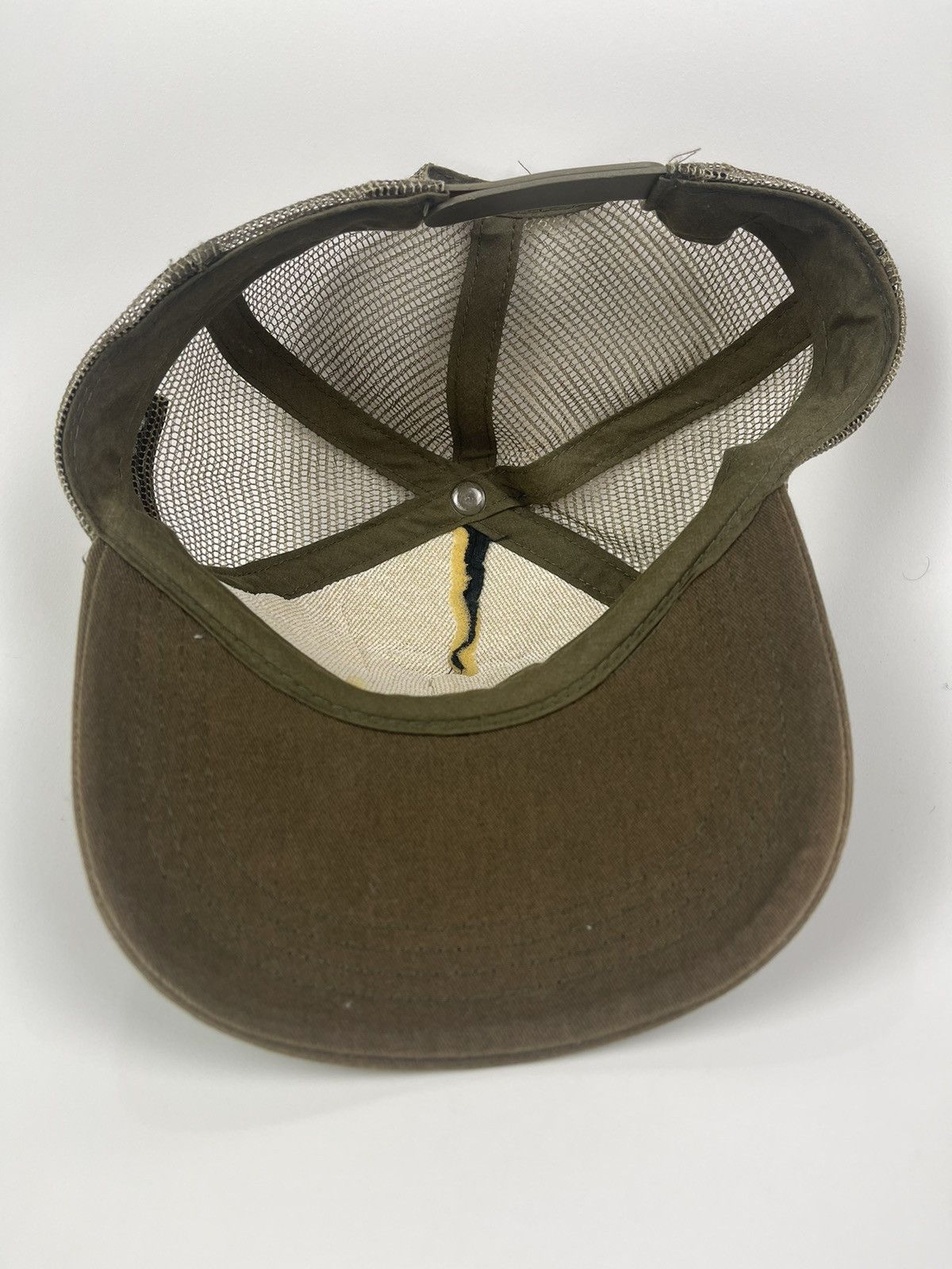 Japanese Brand The Maximum Speed Dirty Wolf Trucker Hat Size ONE SIZE - 9 Thumbnail